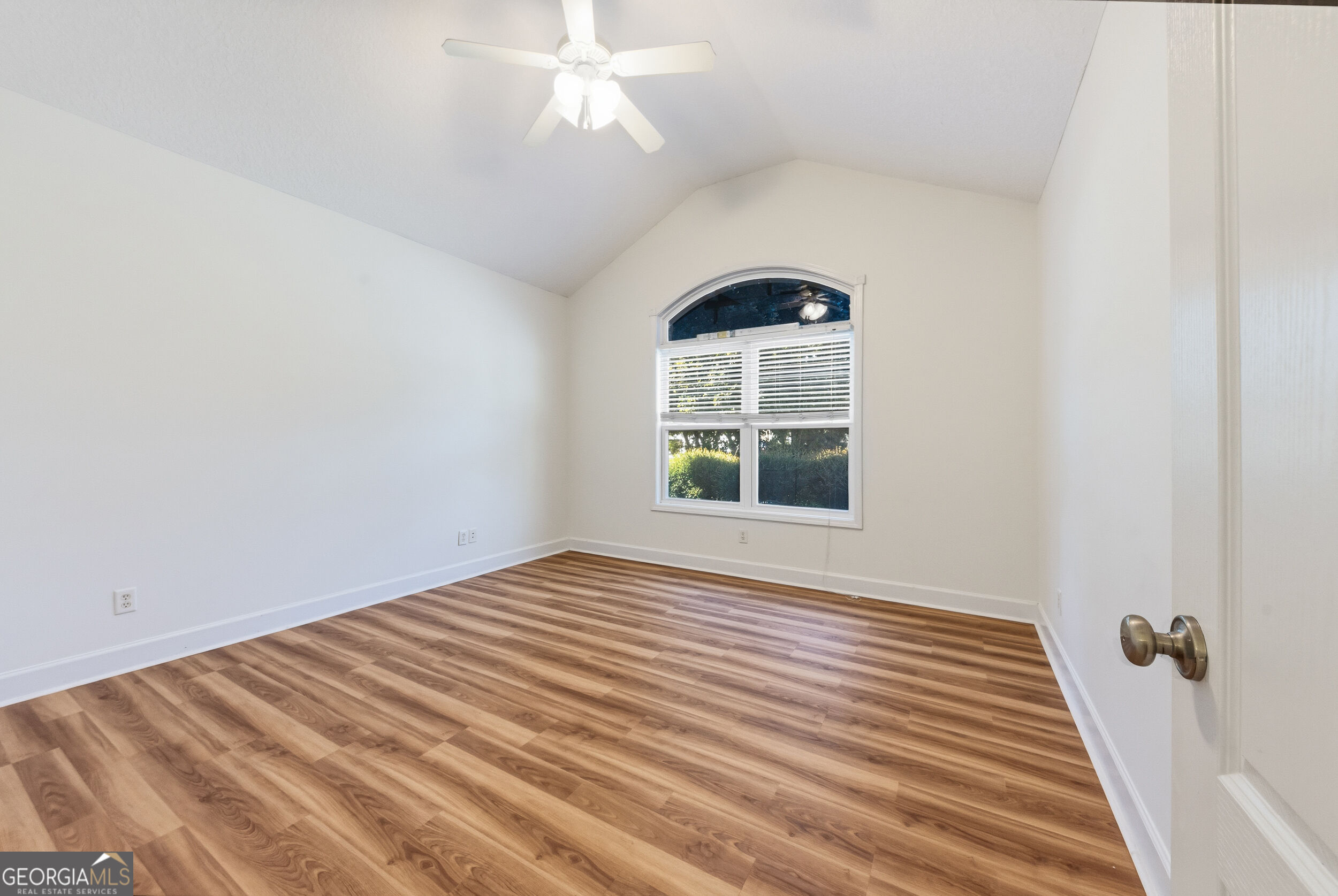 495 Eagle Boulevard Property Photo 12