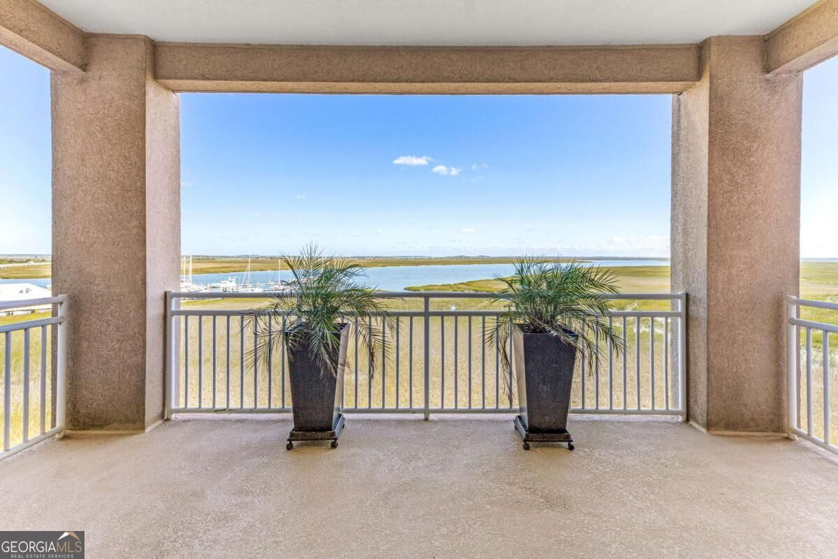 8001 Us Highway 80 E # 403 Property Photo 2