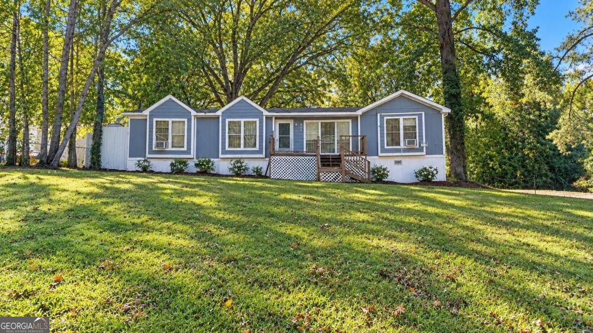 115 Skyline Drive Property Photo 1