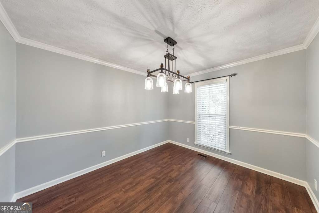 1025 Ridgedale Drive Property Photo 7