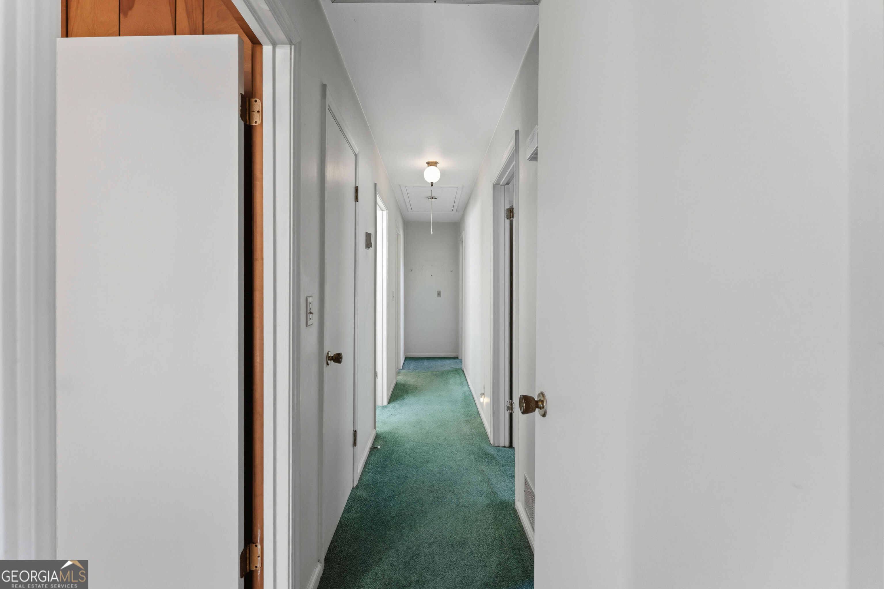 13 Oakdale Drive Property Photo 17