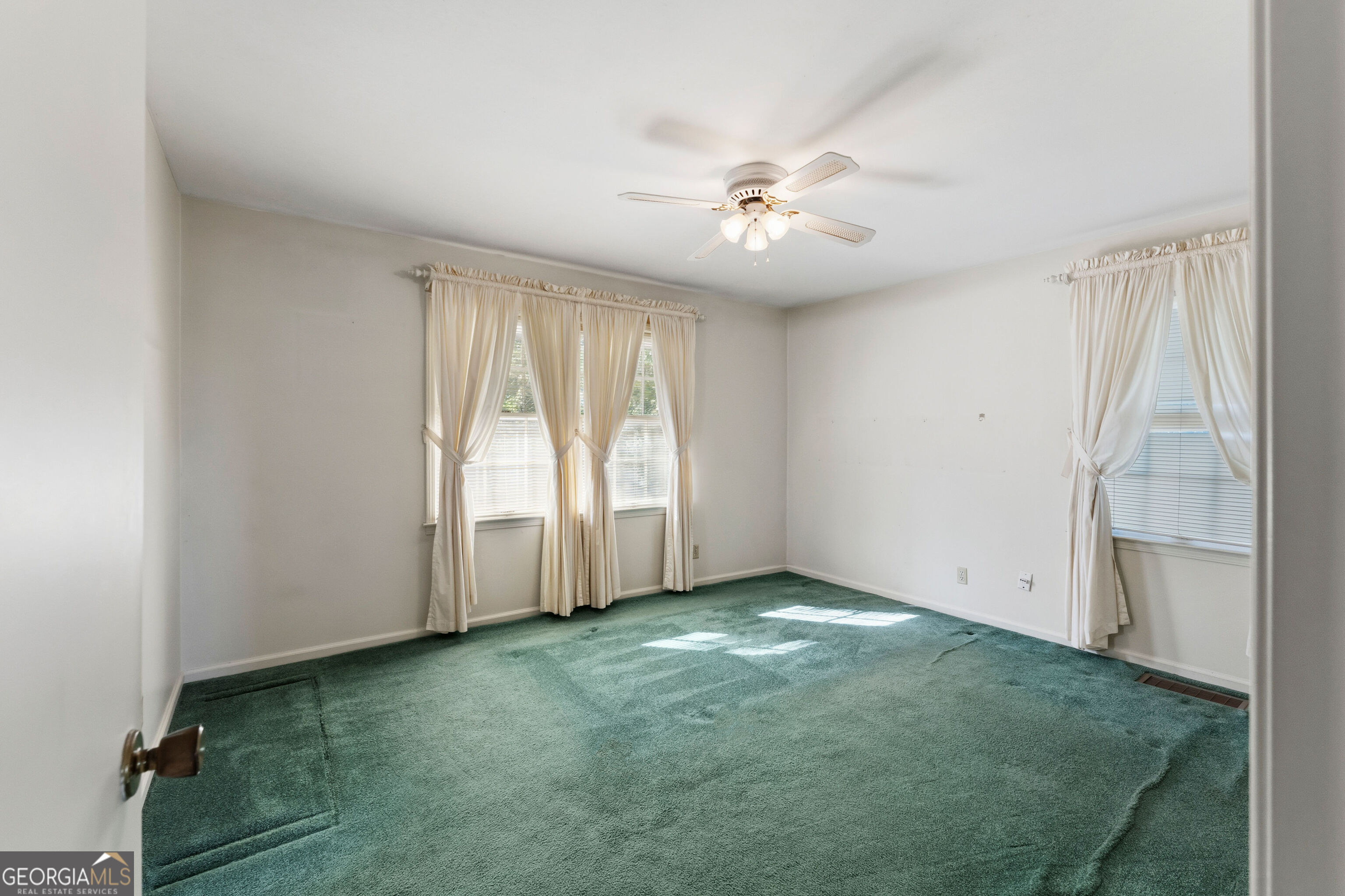 13 Oakdale Drive Property Photo 19