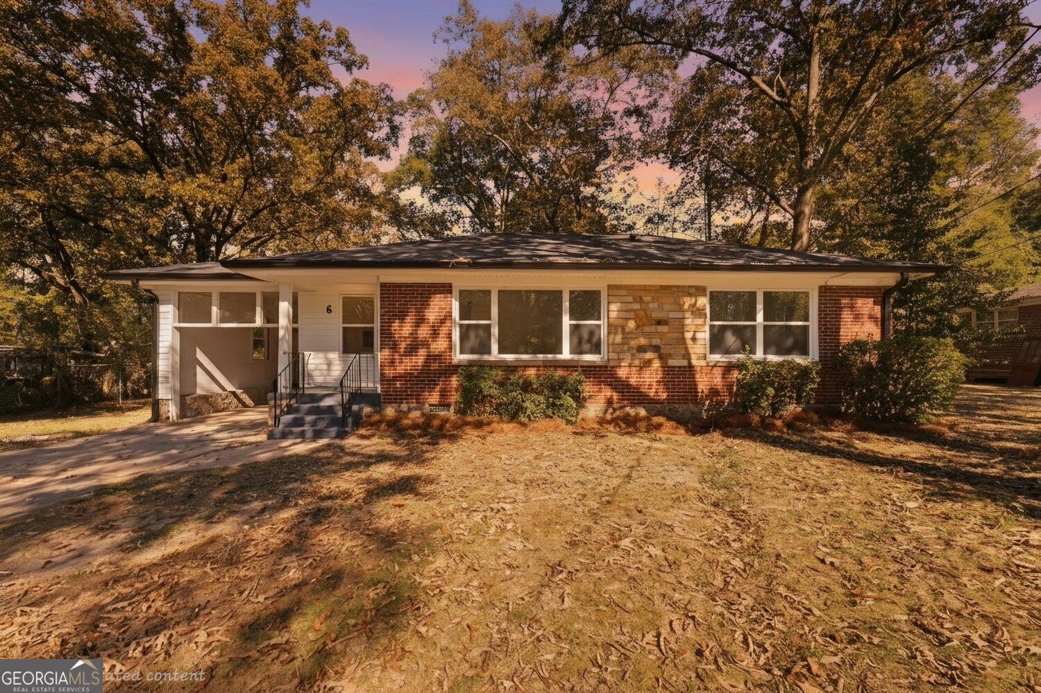 6 Elliott Circle Nw Property Photo 1