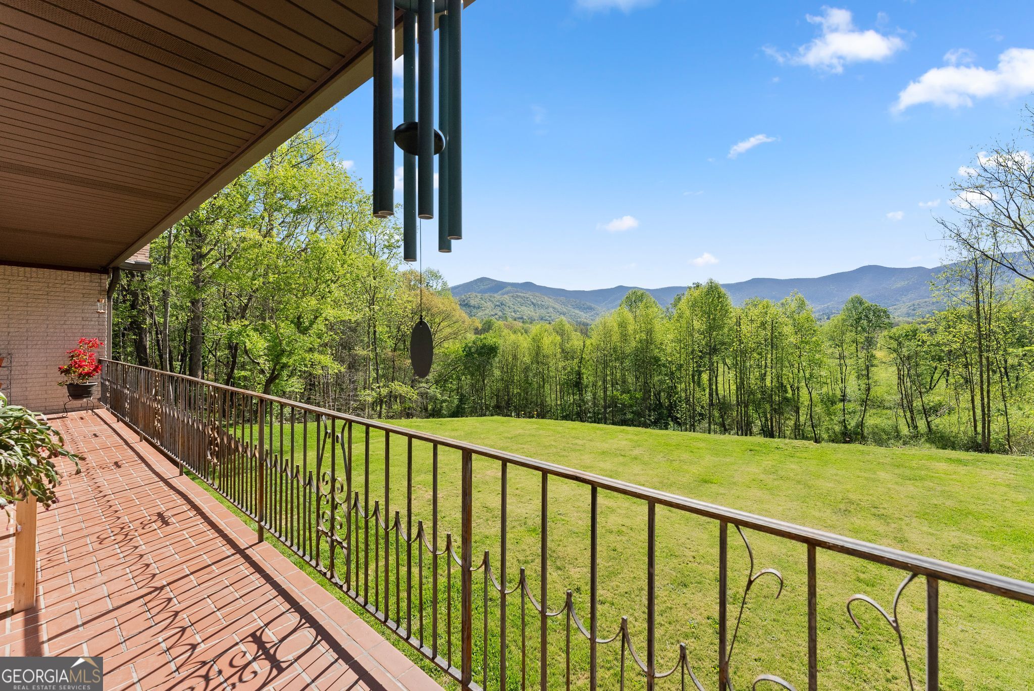 153 Trackrock Gap Road Property Photo 1