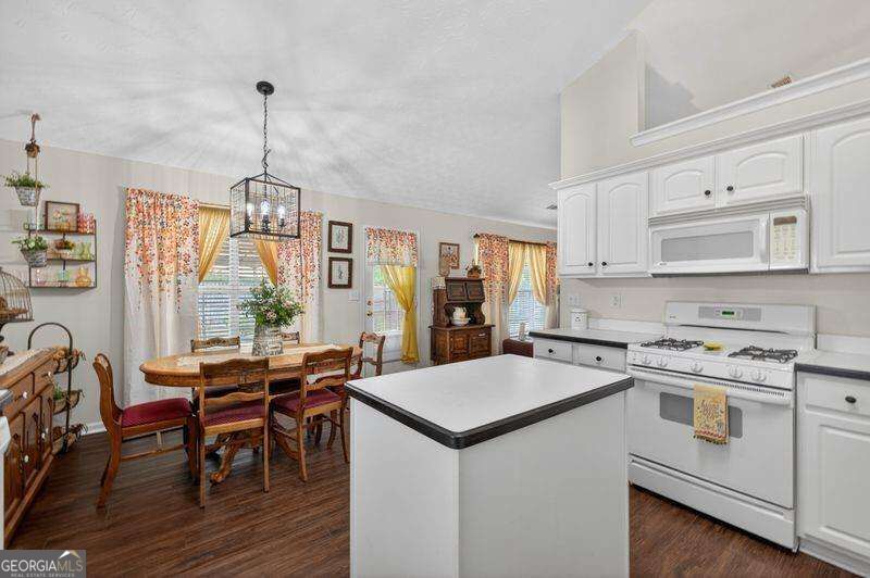 2880 Wadley Lane Property Photo 11