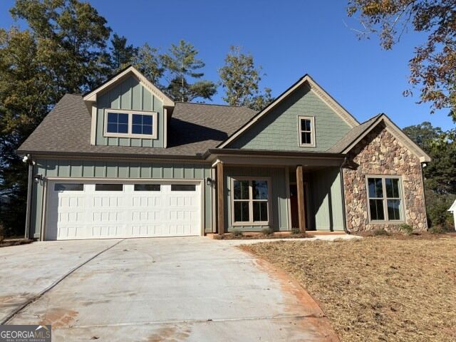 420 Hunts Ridge Drive Property Photo 1