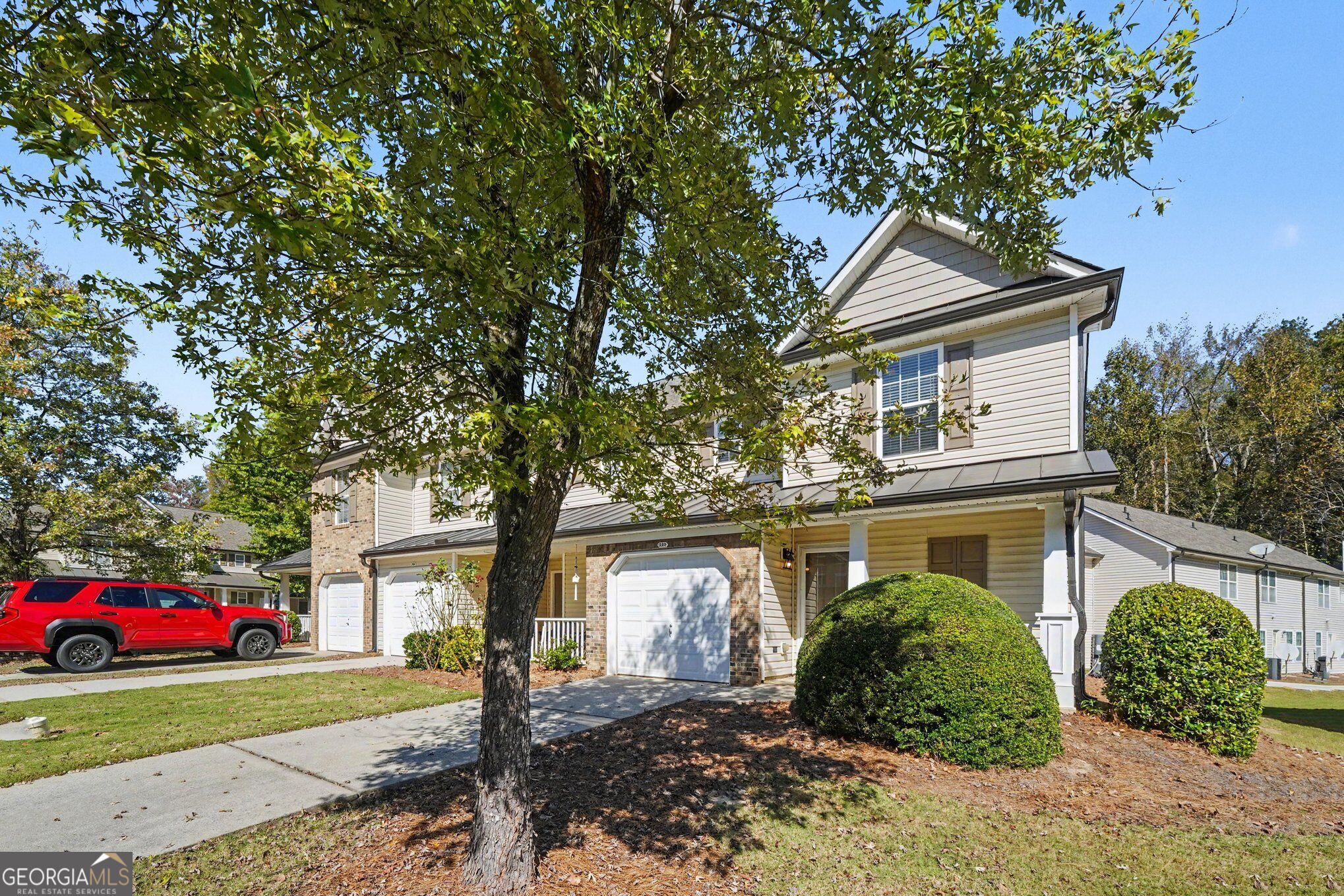 252 Darbys Crossing Court Property Photo 1