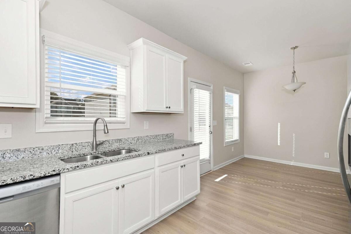 126 Culver Street Property Photo 2