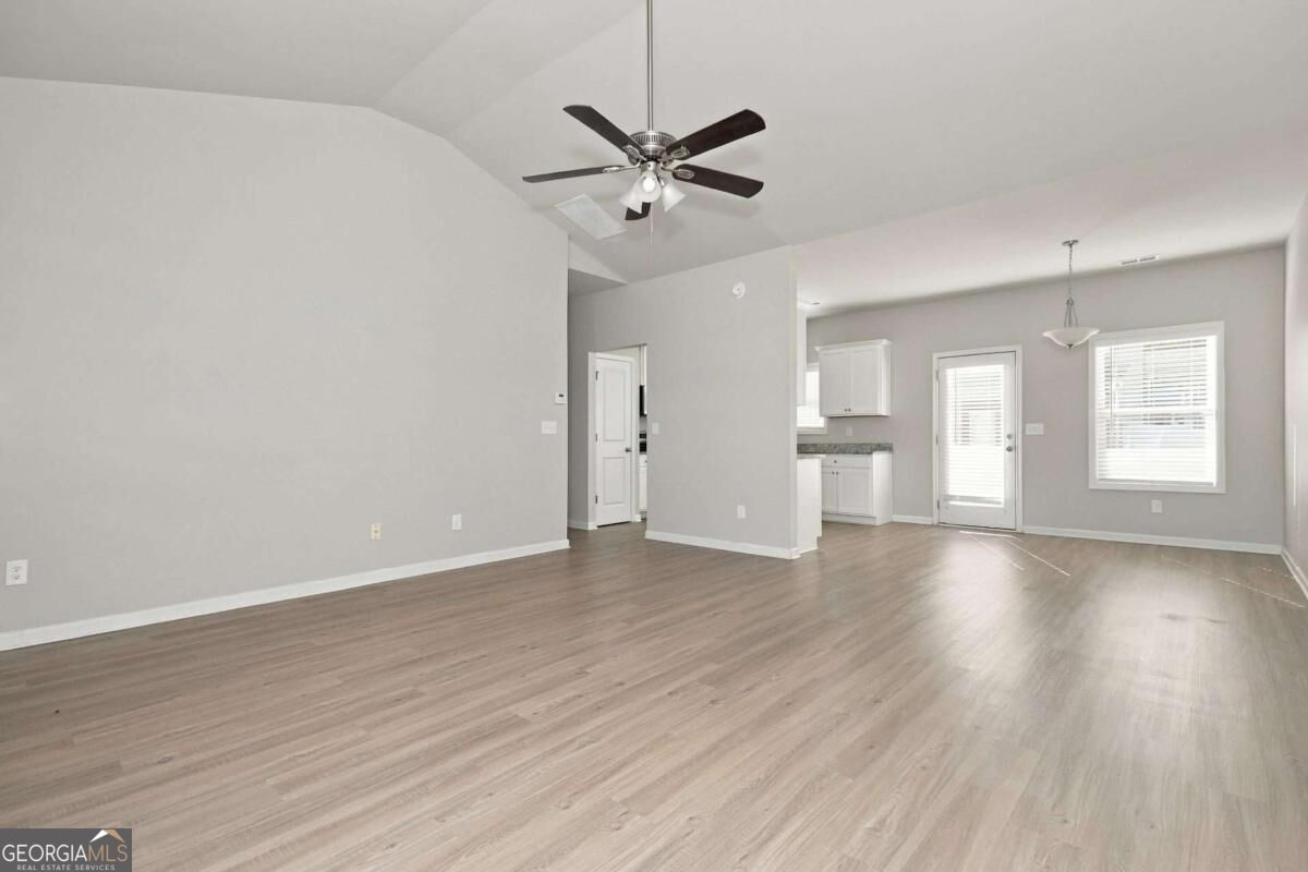 126 Culver Street Property Photo 6