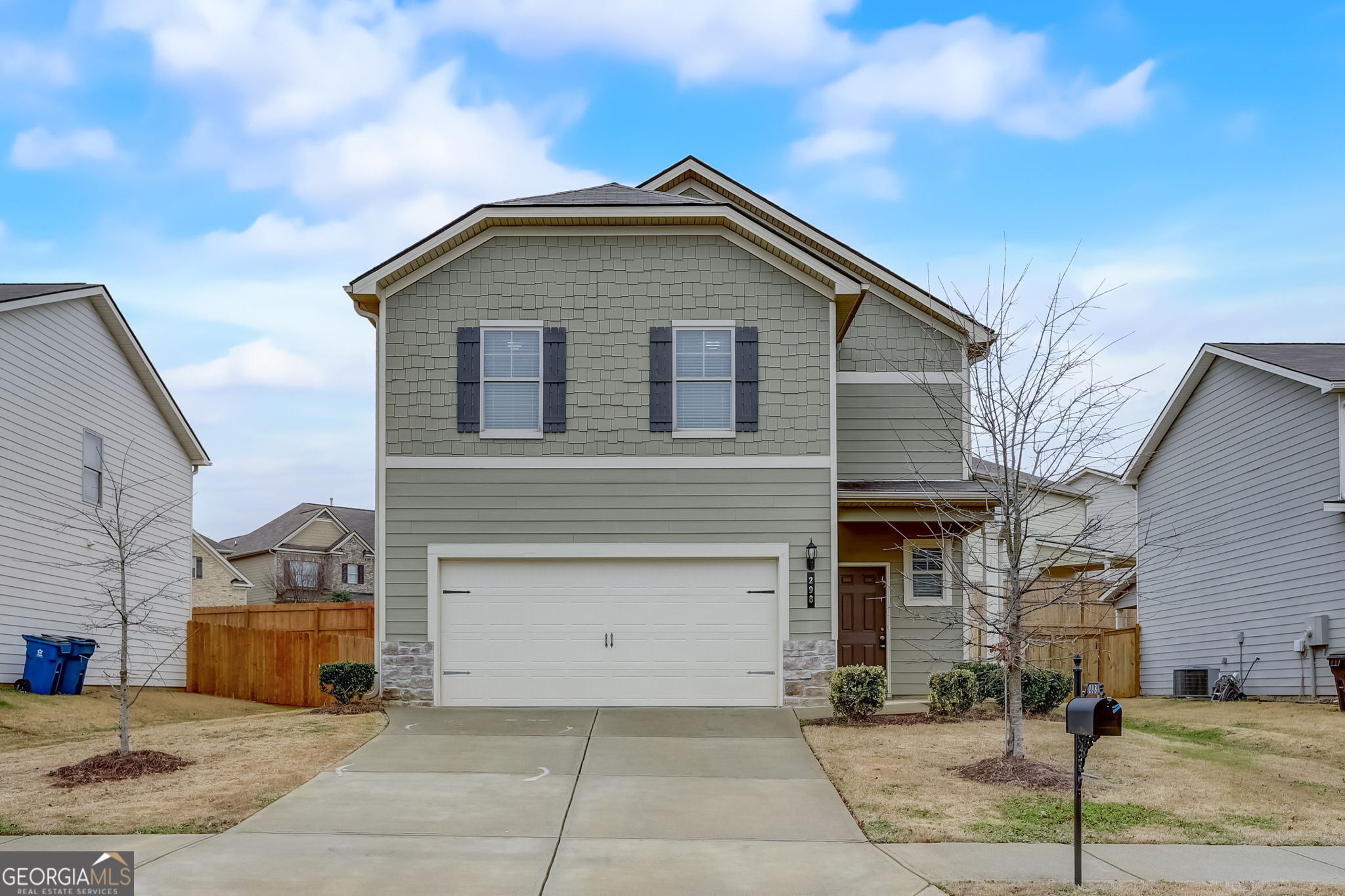 298 Hamilton Pointe Dr Property Photo 1