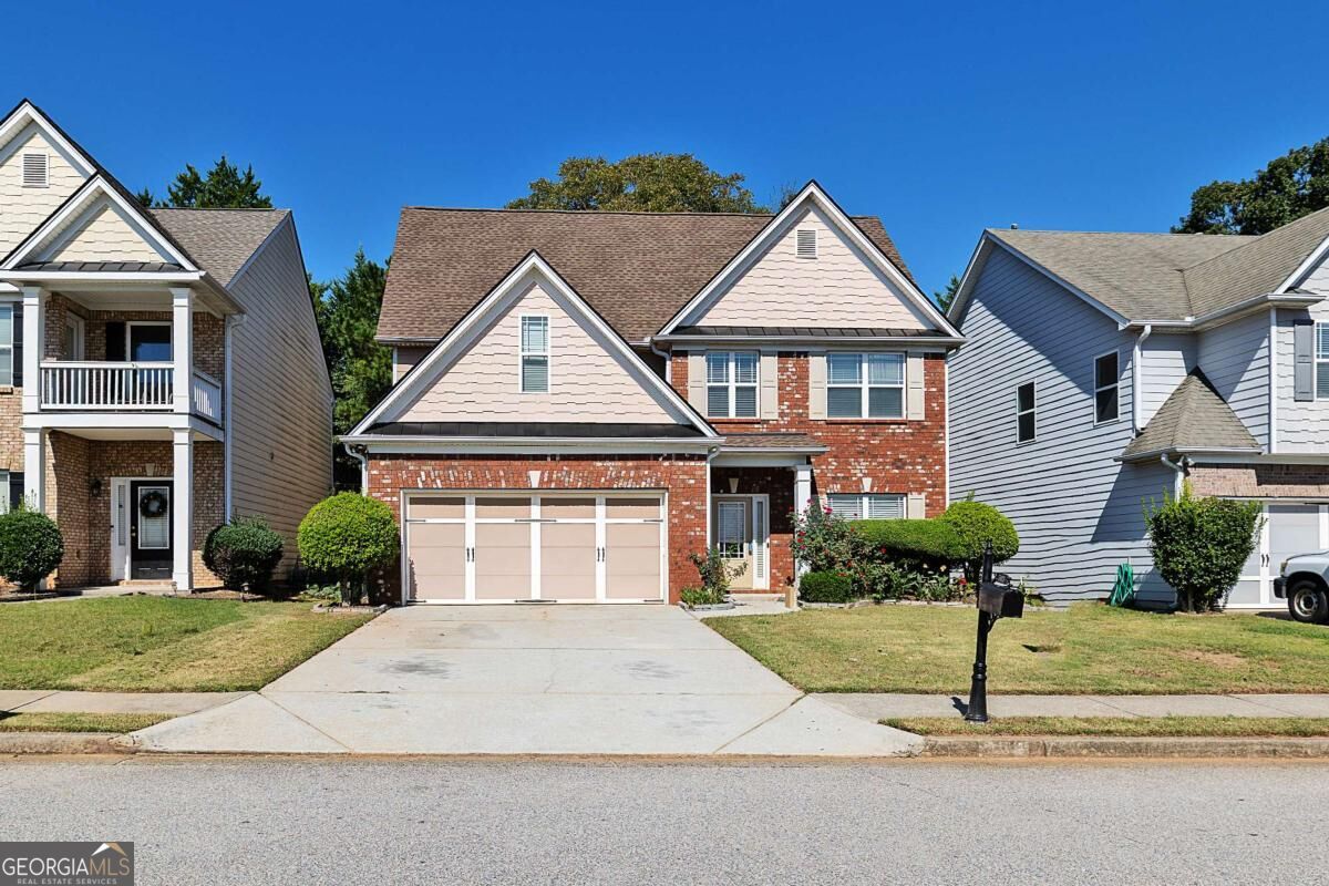 702 Lynnfield Drive Property Photo 1