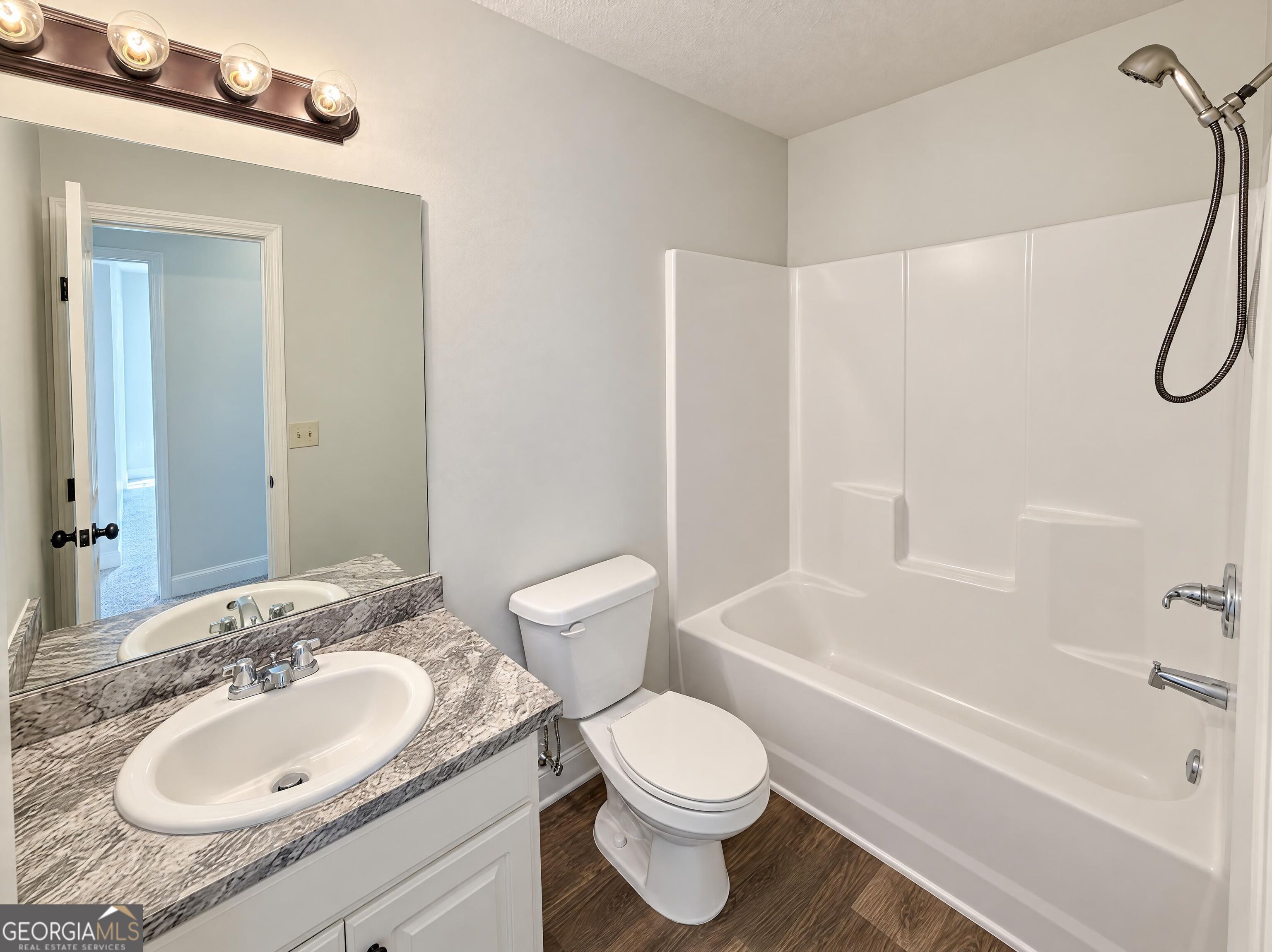 209 Brookside Drive Property Photo 23