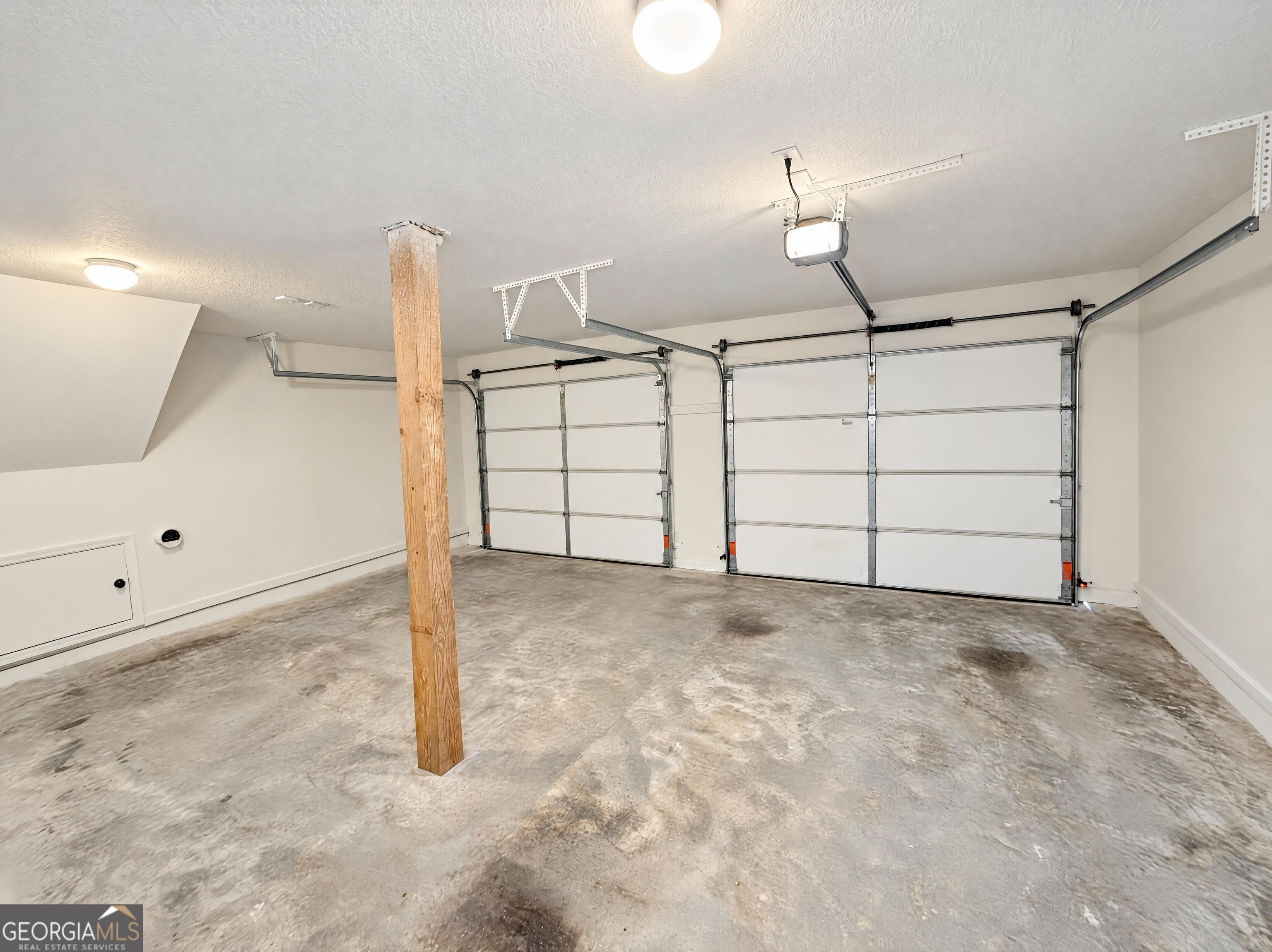 209 Brookside Drive Property Photo 24