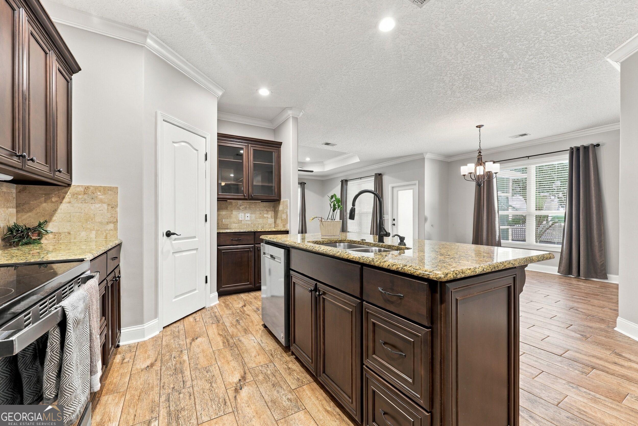 128 Brookshire Court Property Photo 11