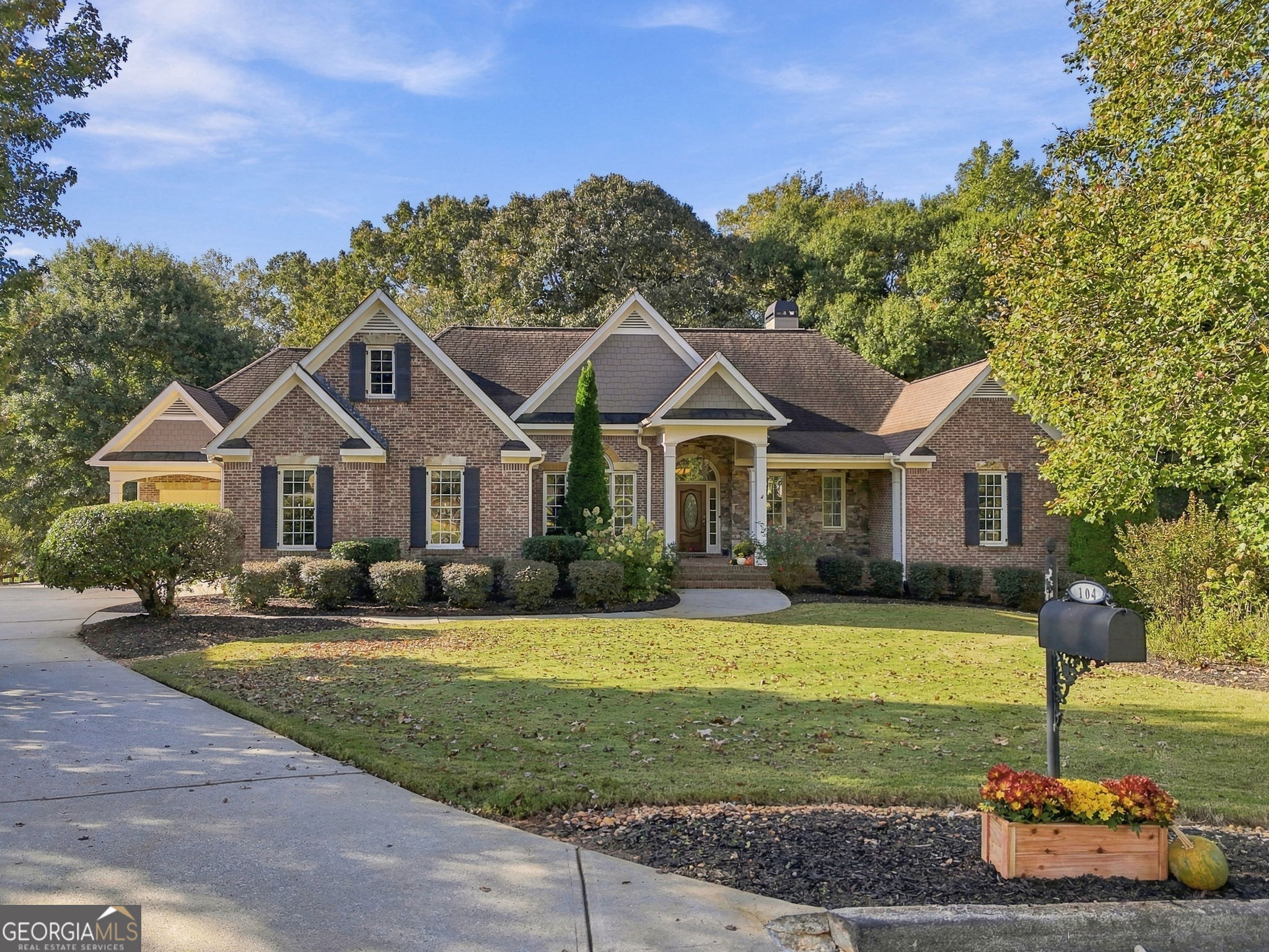 104 Autumn Glen Drive Property Photo 1