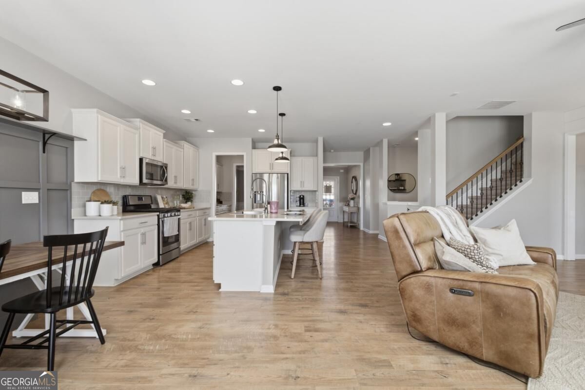 416 Timberleaf Road Property Photo 10