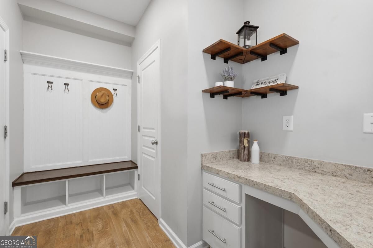 416 Timberleaf Road Property Photo 16