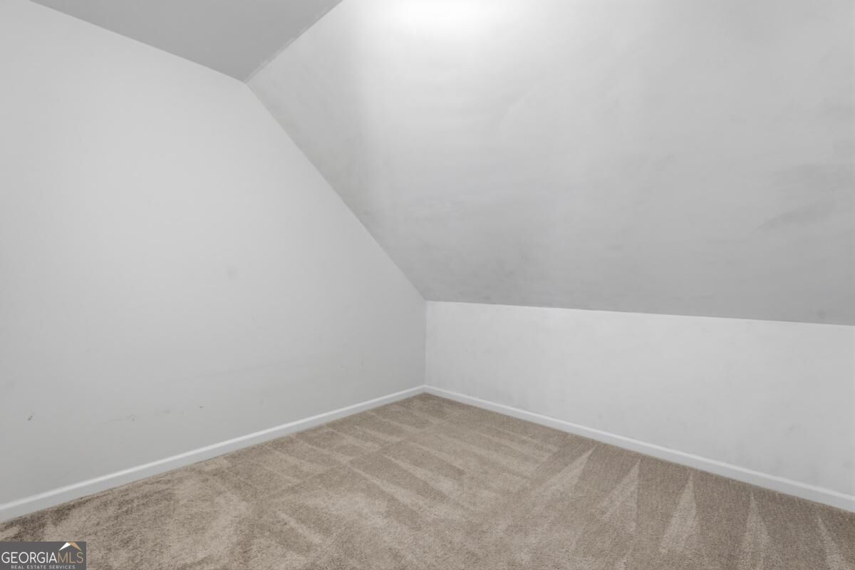 416 Timberleaf Road Property Photo 35