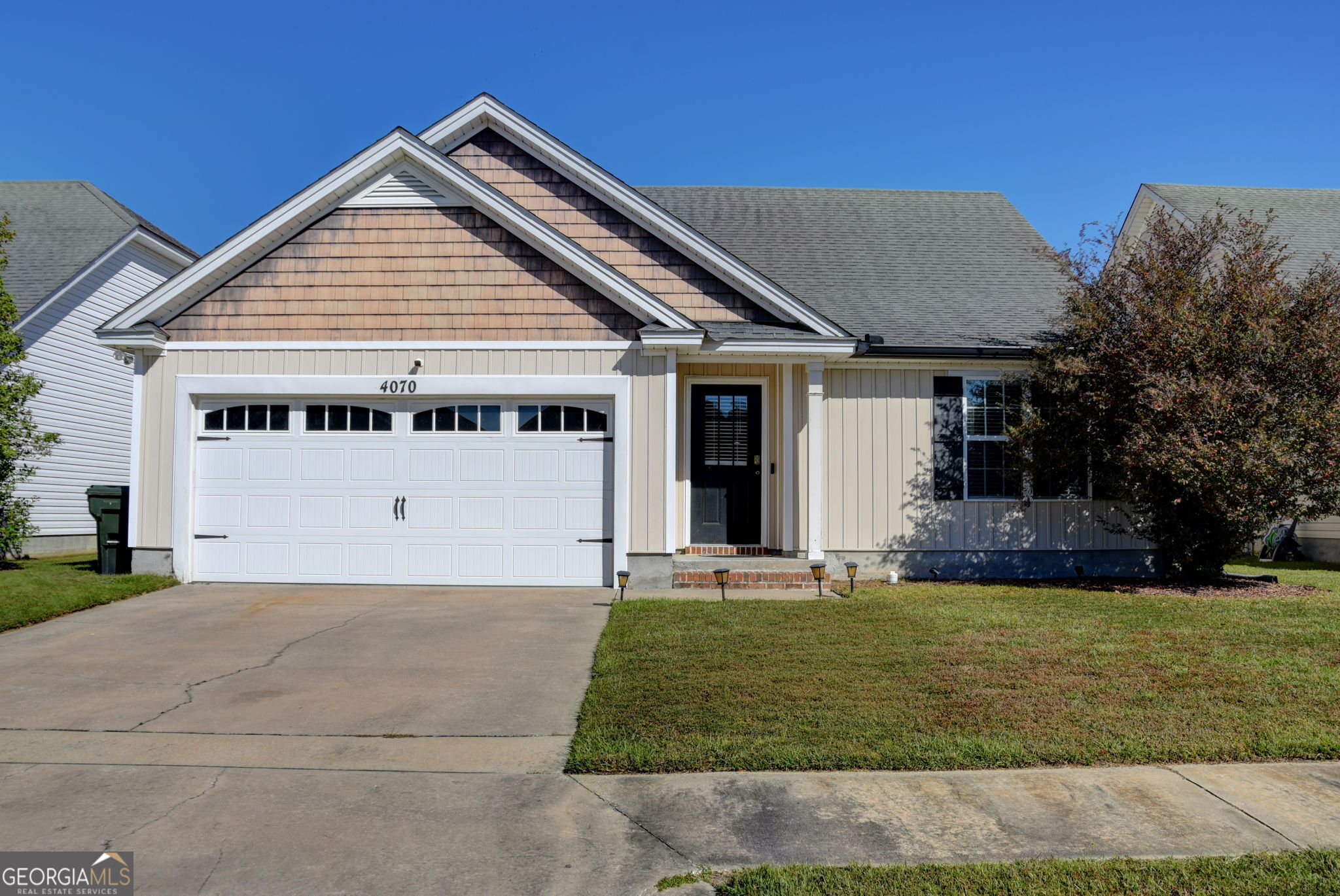 4070 Cottage Heights Property Photo 1