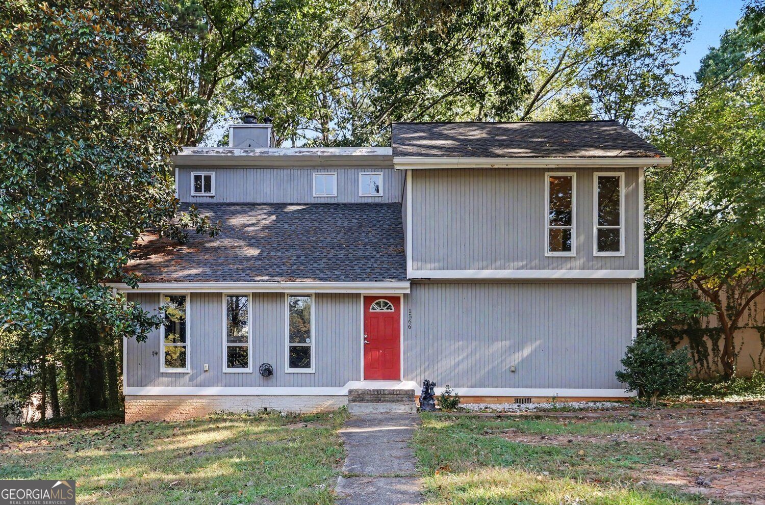 1566 Village Drive Nw Property Photo 1