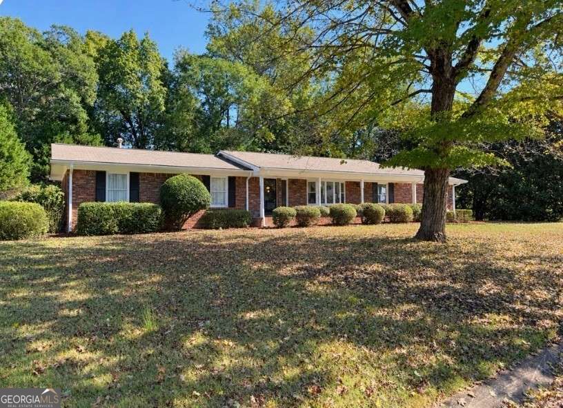 281 Hunnicutt Drive Property Photo 1