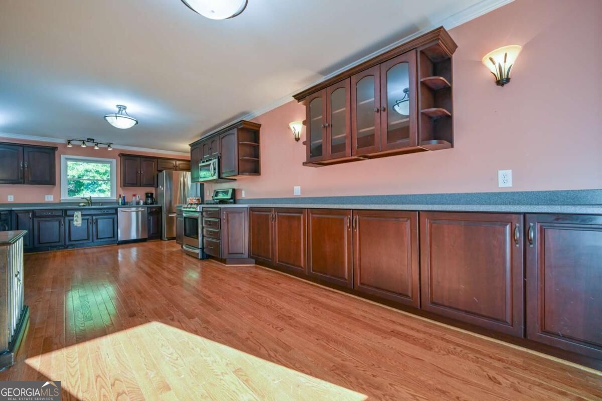 281 Hunnicutt Drive Property Photo 6