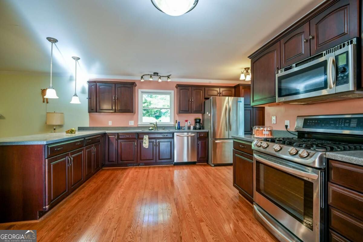 281 Hunnicutt Drive Property Photo 7