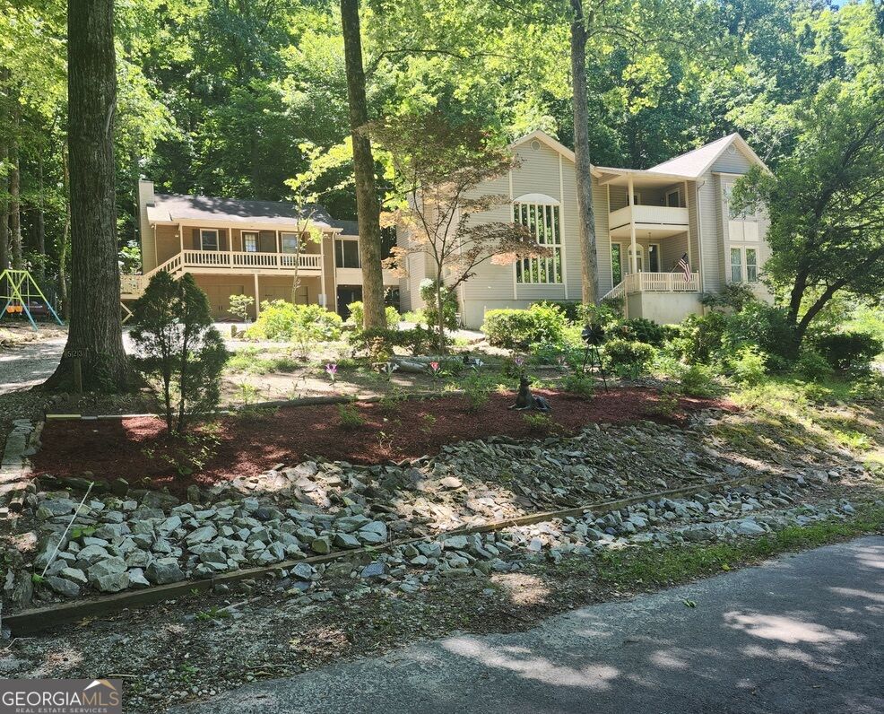 523 Chalet Drive Property Photo 1