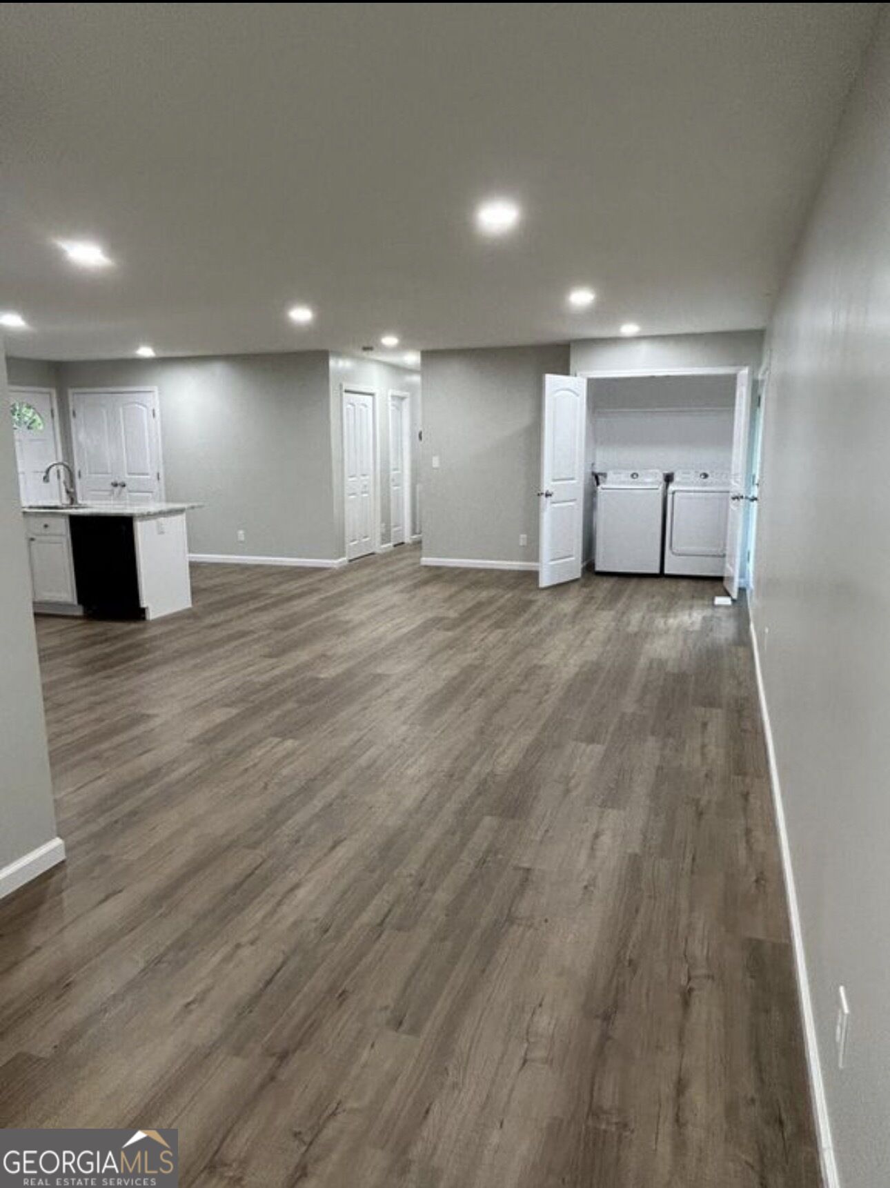 609 Sherwood Drive Property Photo 11