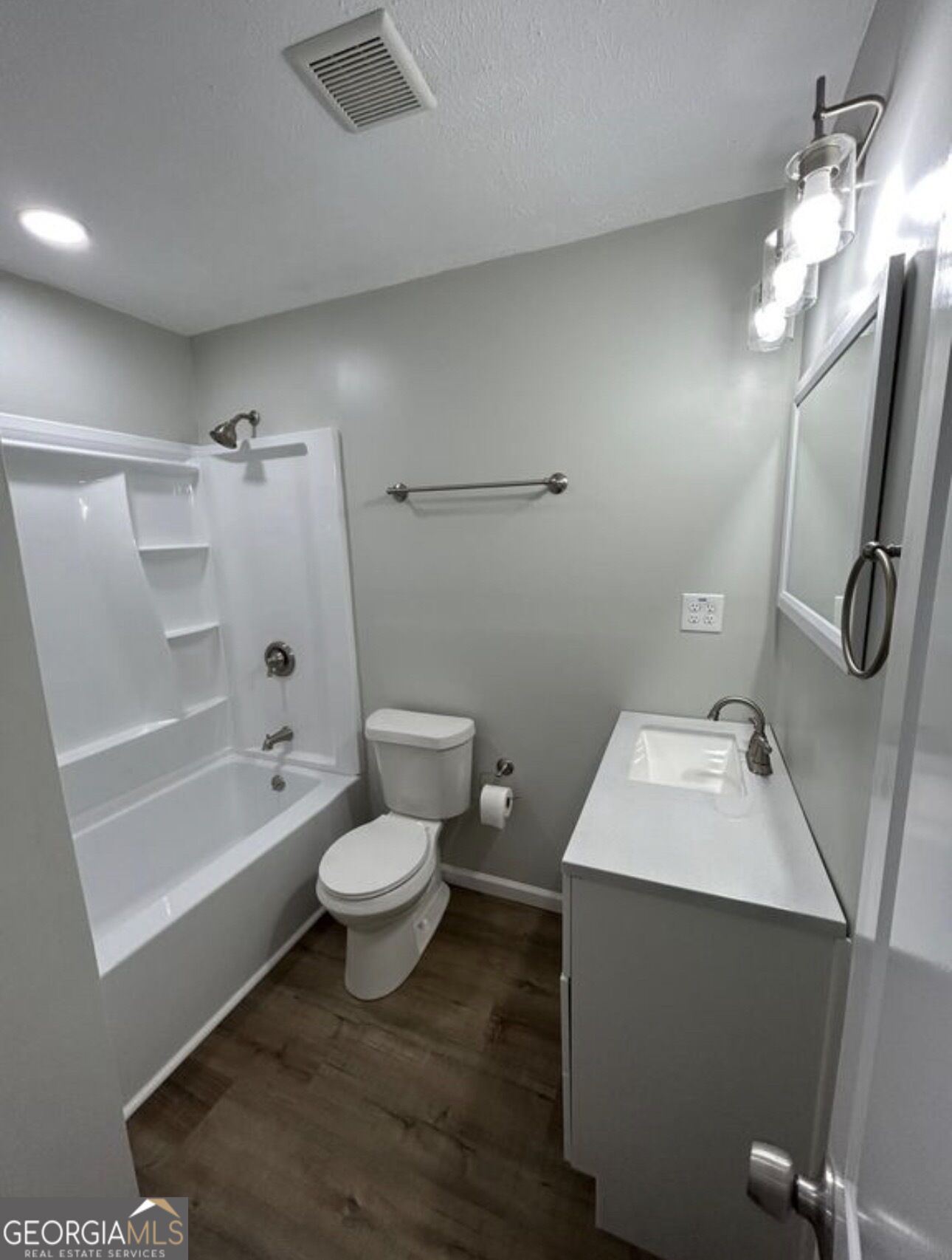 609 Sherwood Drive Property Photo 17