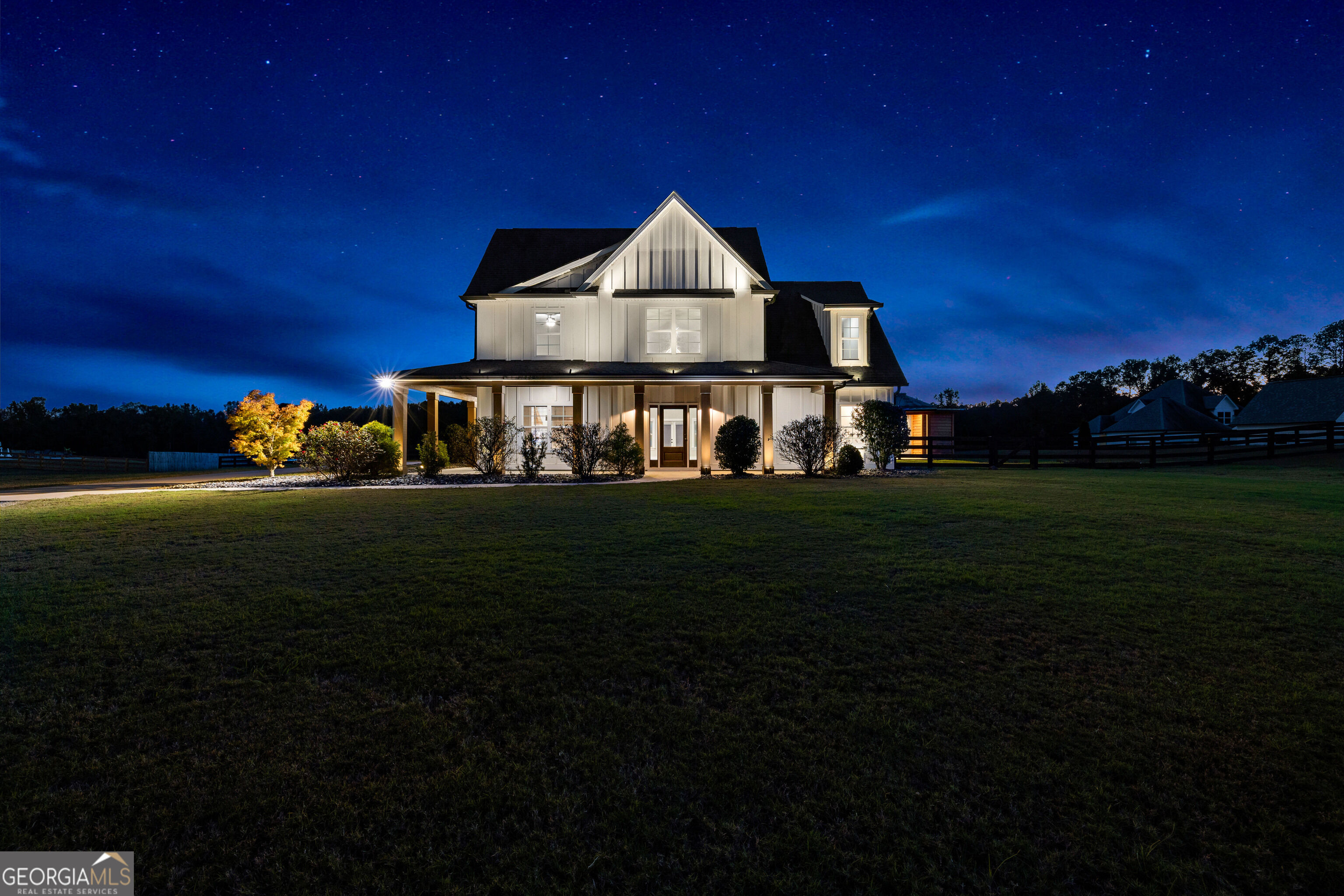 1082 Gray Girls Road Property Photo 1