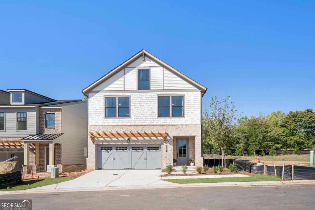 2135 Fern Circle Property Photo 1