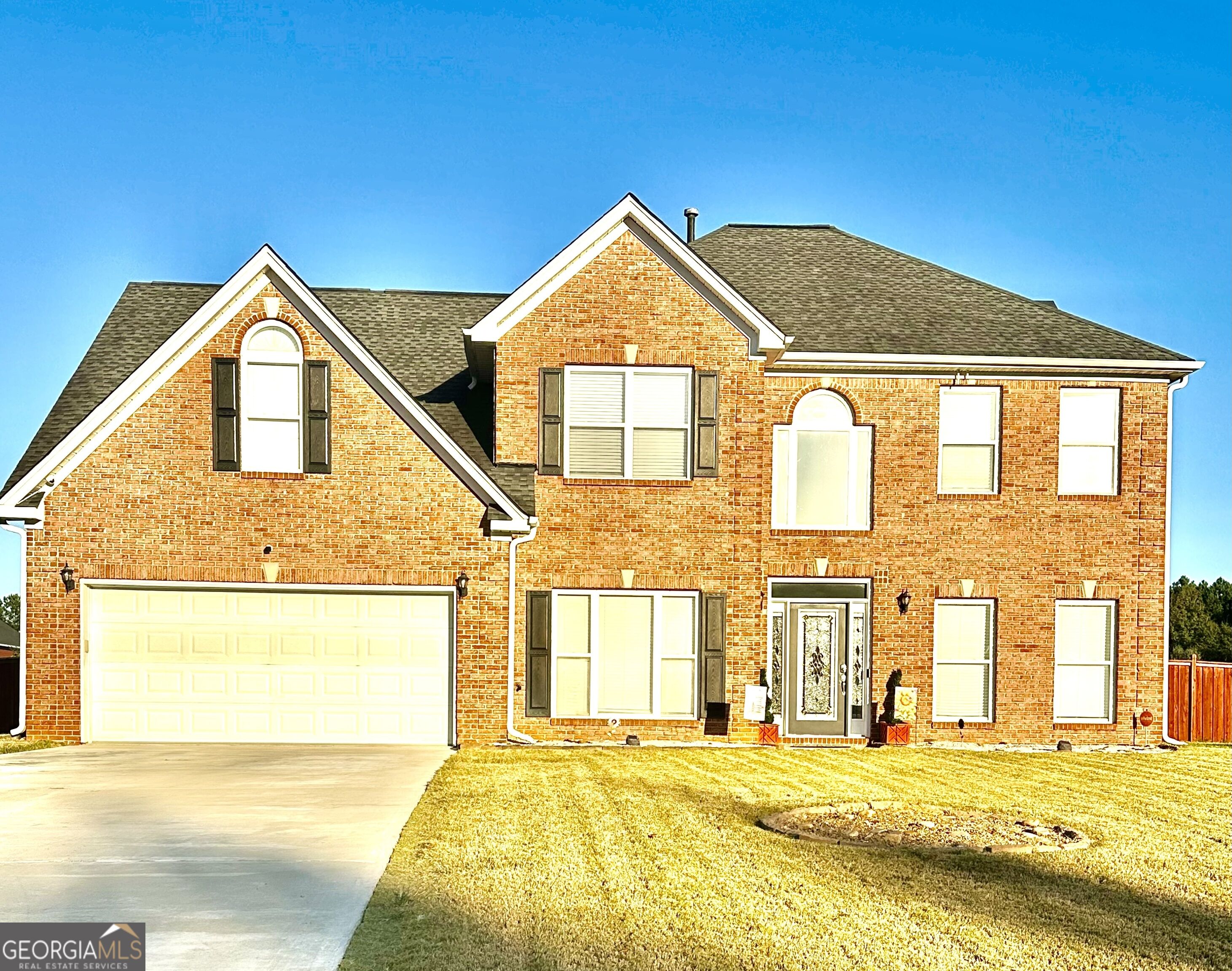 1008 Rowanshyre Circle Property Photo 1