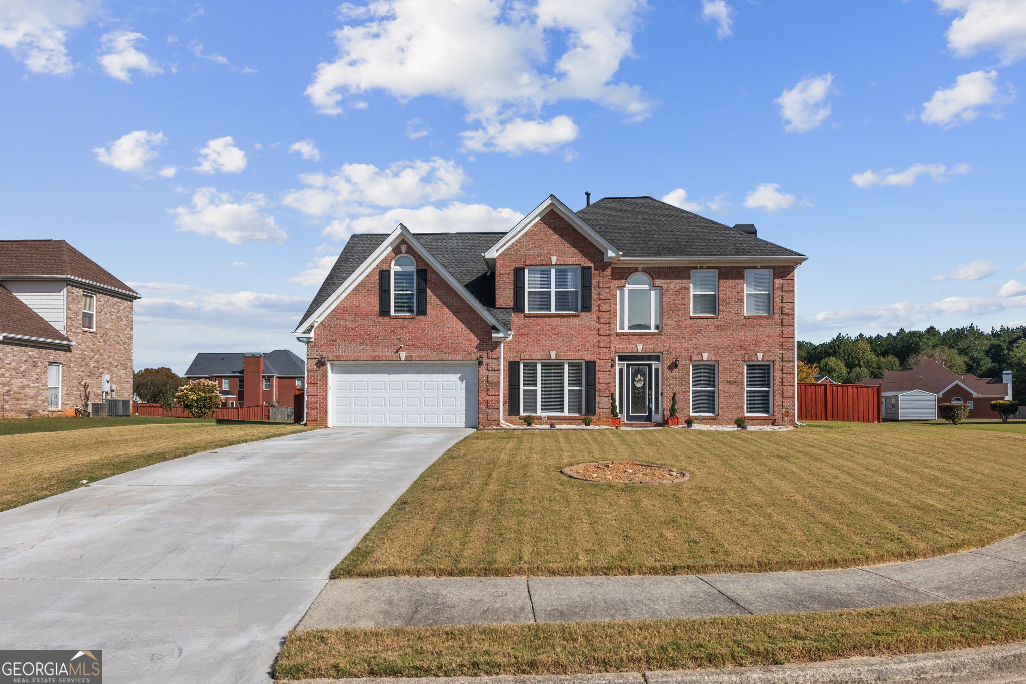 1008 Rowanshyre Circle Property Photo 2
