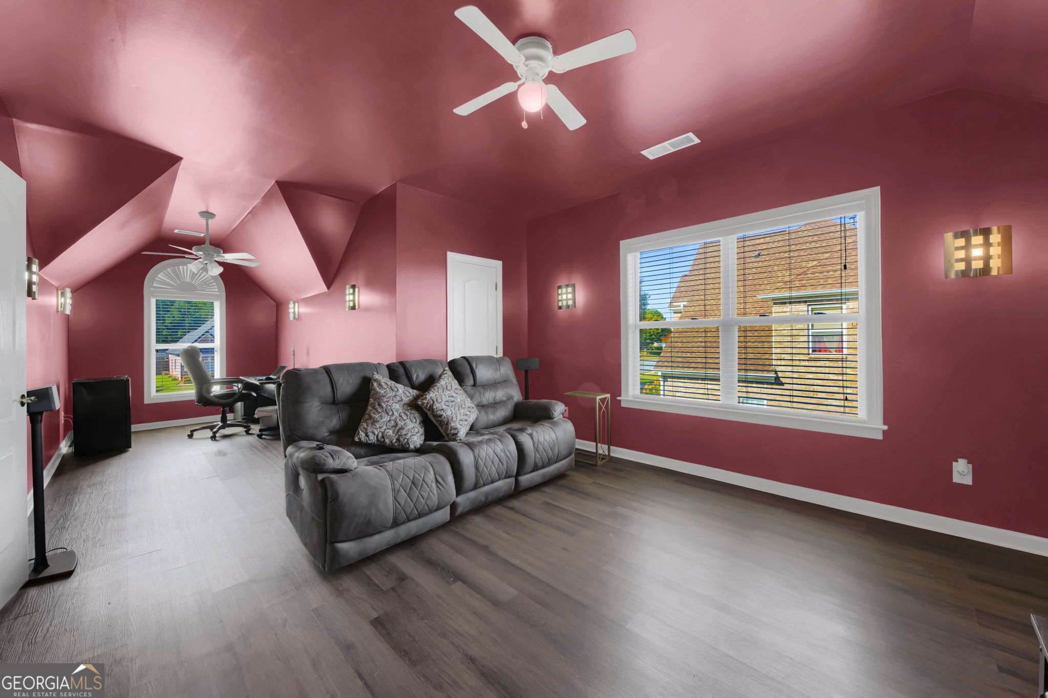 1008 Rowanshyre Circle Property Photo 37