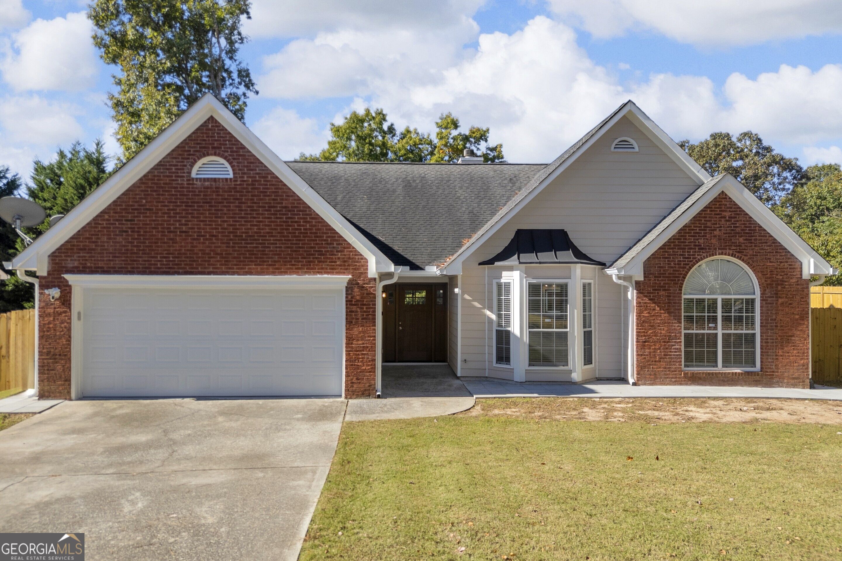 2230 Ashley Crossing Court Property Photo 1