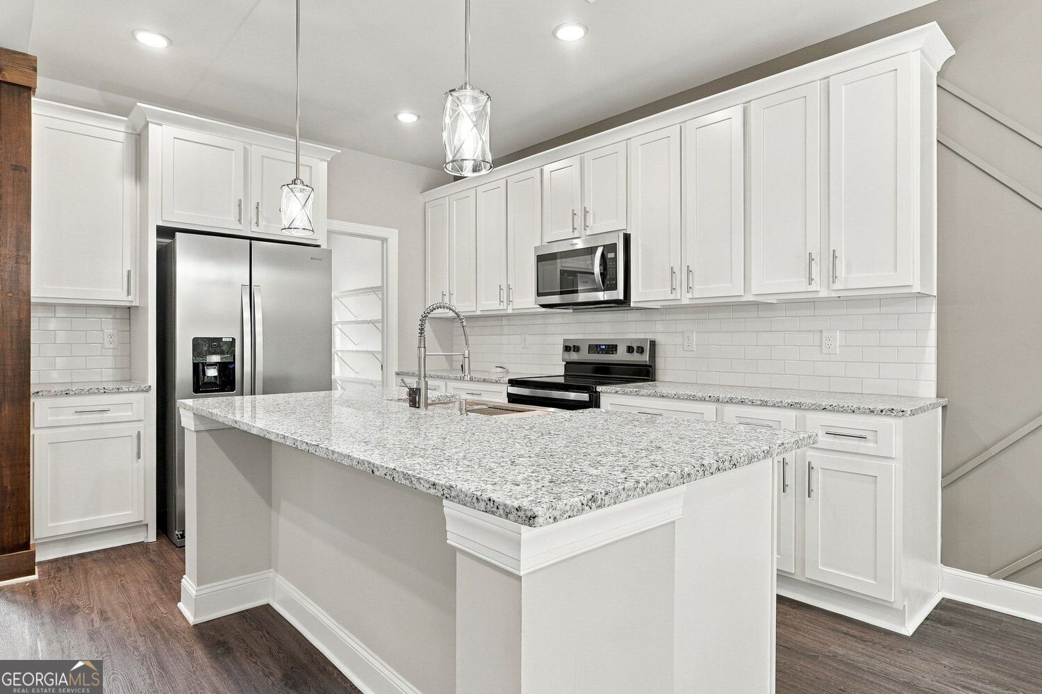 16 Hadrian Ridge Drive Sw Property Photo 15