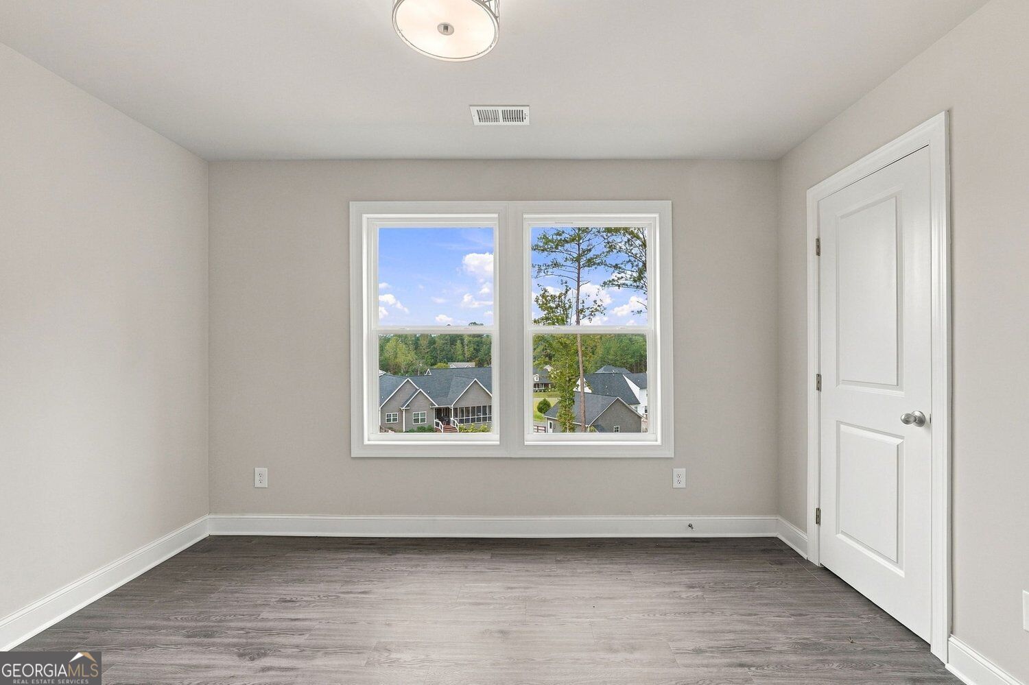 16 Hadrian Ridge Drive Sw Property Photo 38