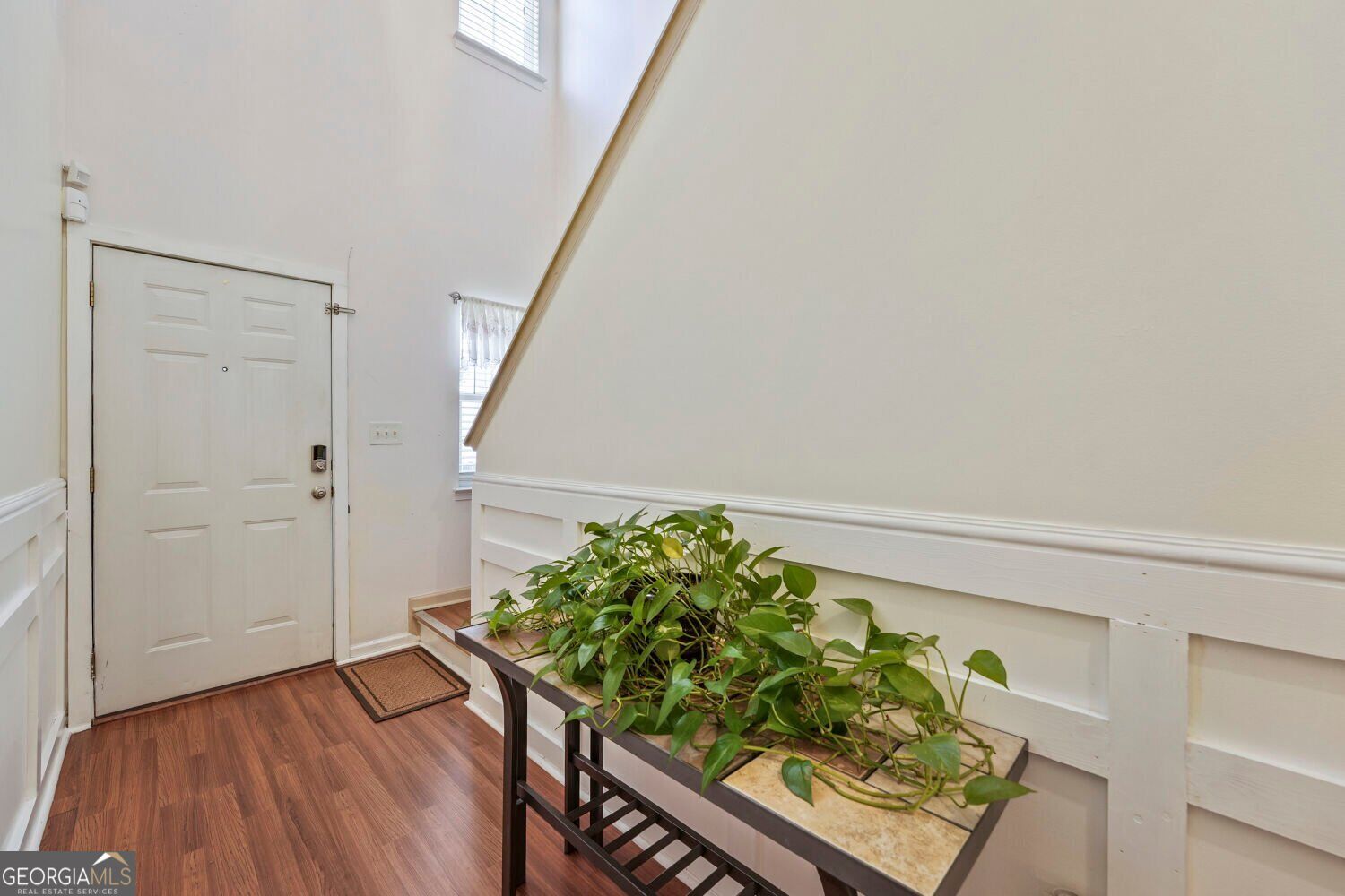 2955 Greyhawk Lane Property Photo 4