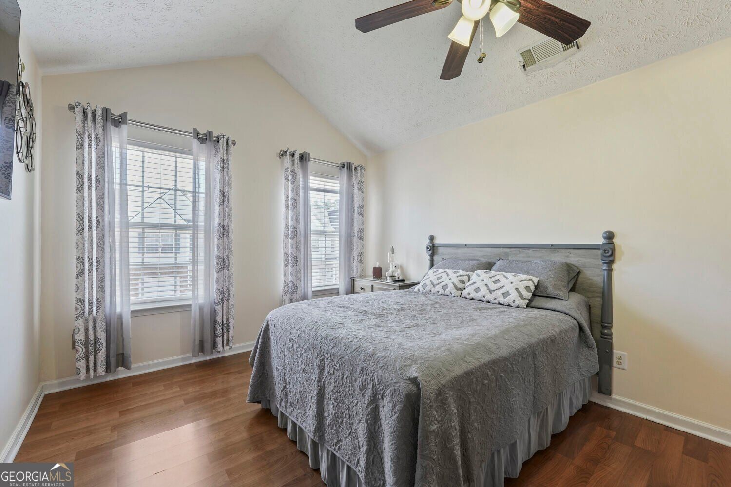 2955 Greyhawk Lane Property Photo 16