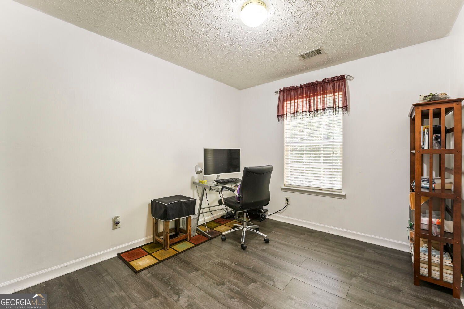 2955 Greyhawk Lane Property Photo 21