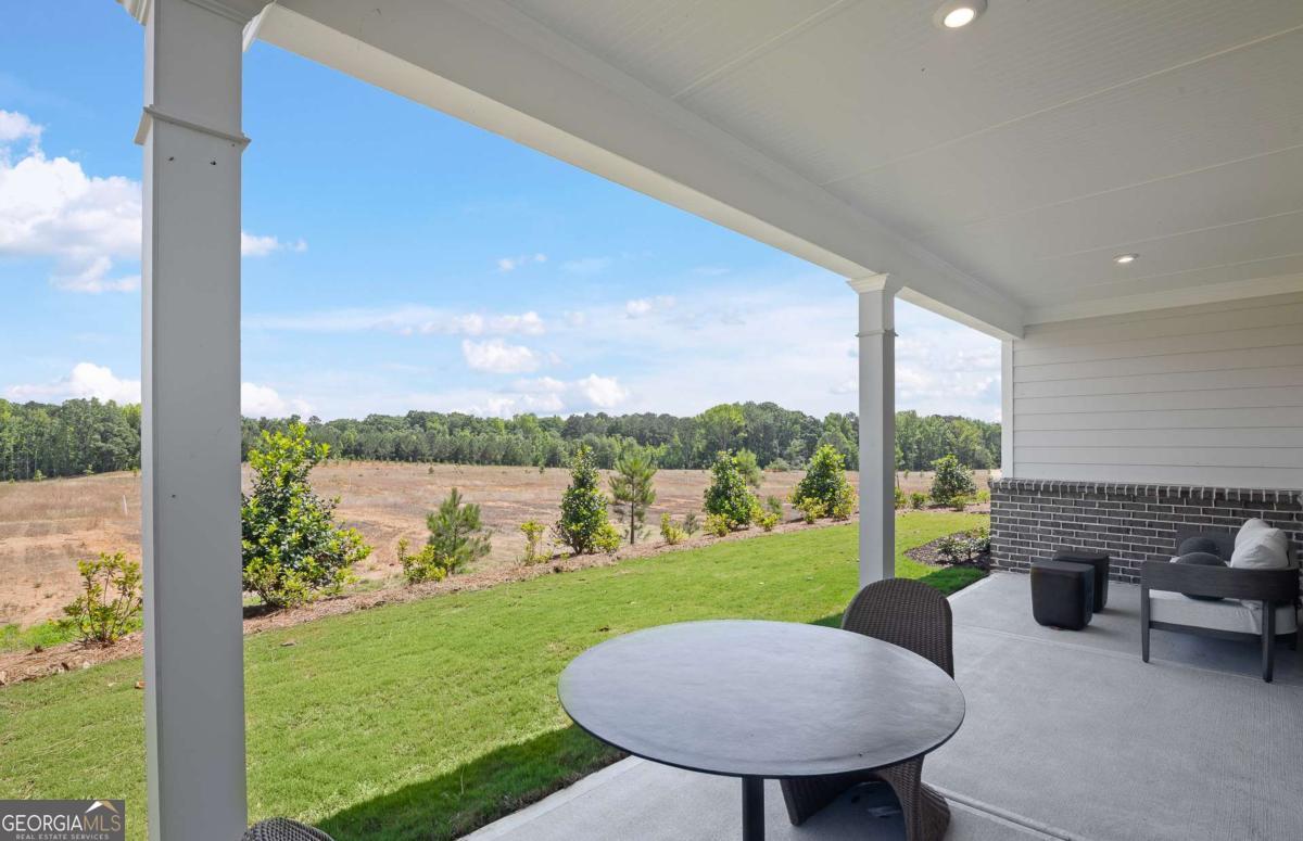 141 Kenney Way Property Photo 30