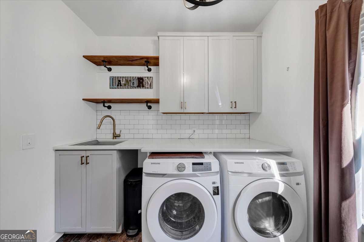 231 Jeffrey Drive Property Photo 13