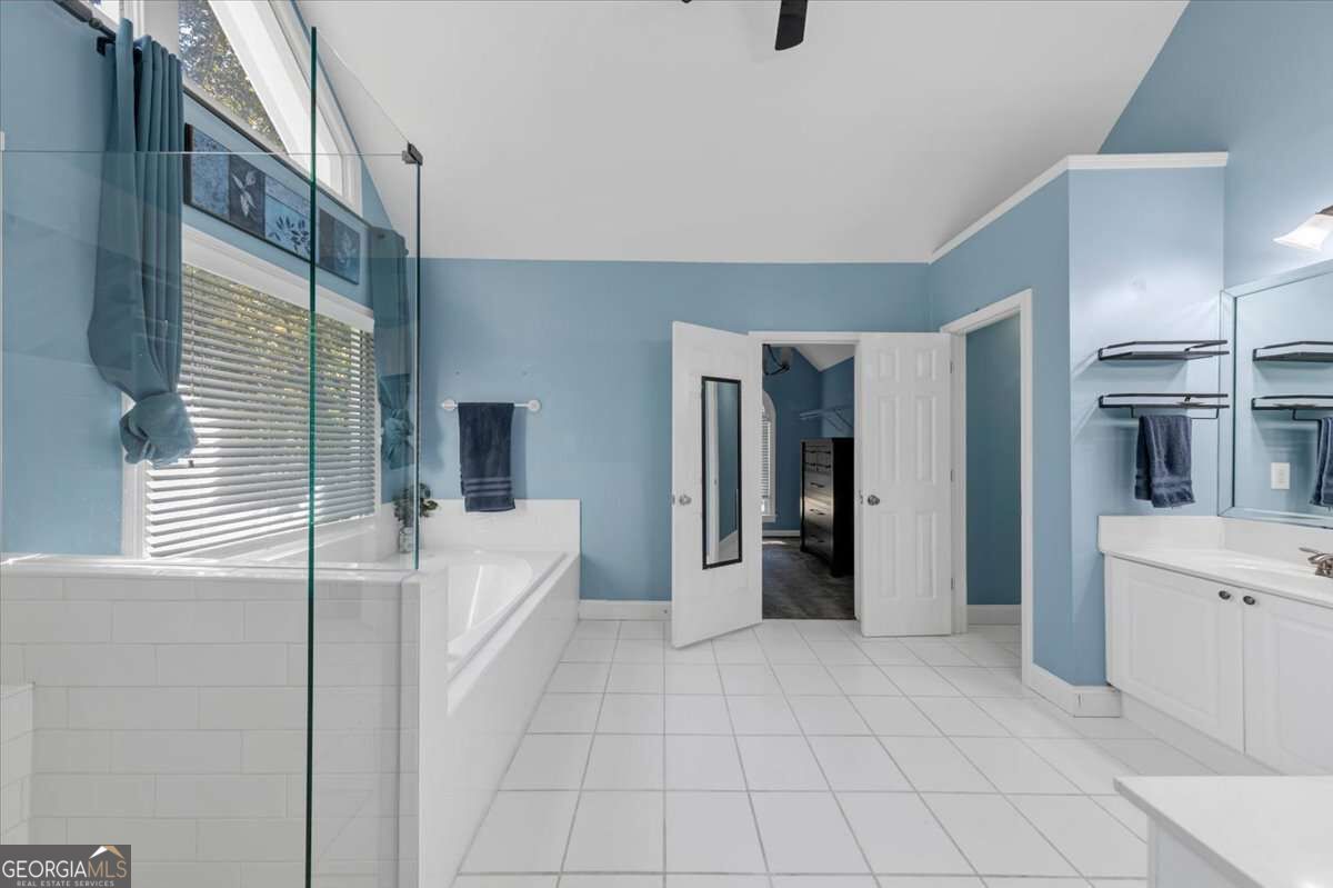 231 Jeffrey Drive Property Photo 25