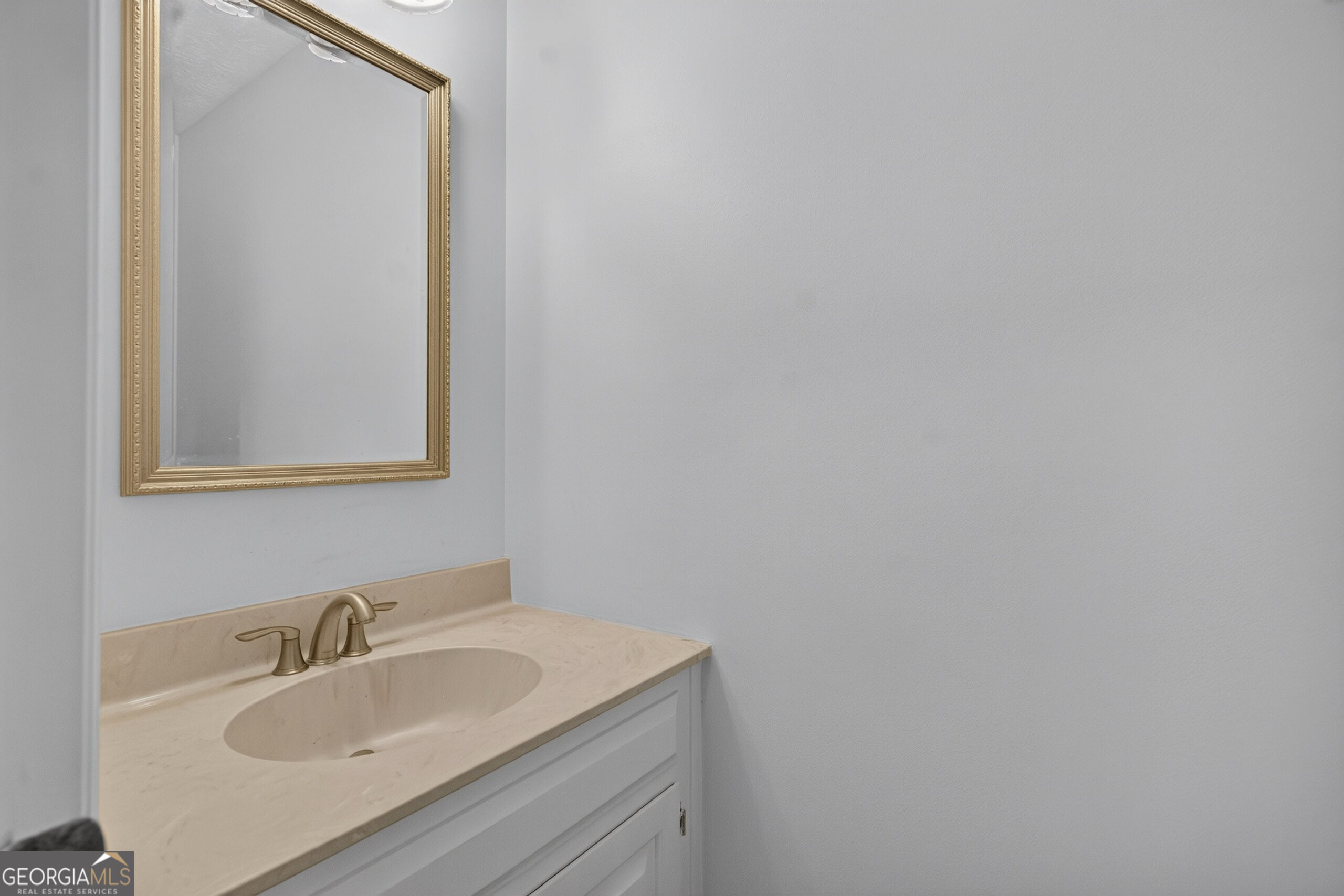 406 Ashford Circle Property Photo 17