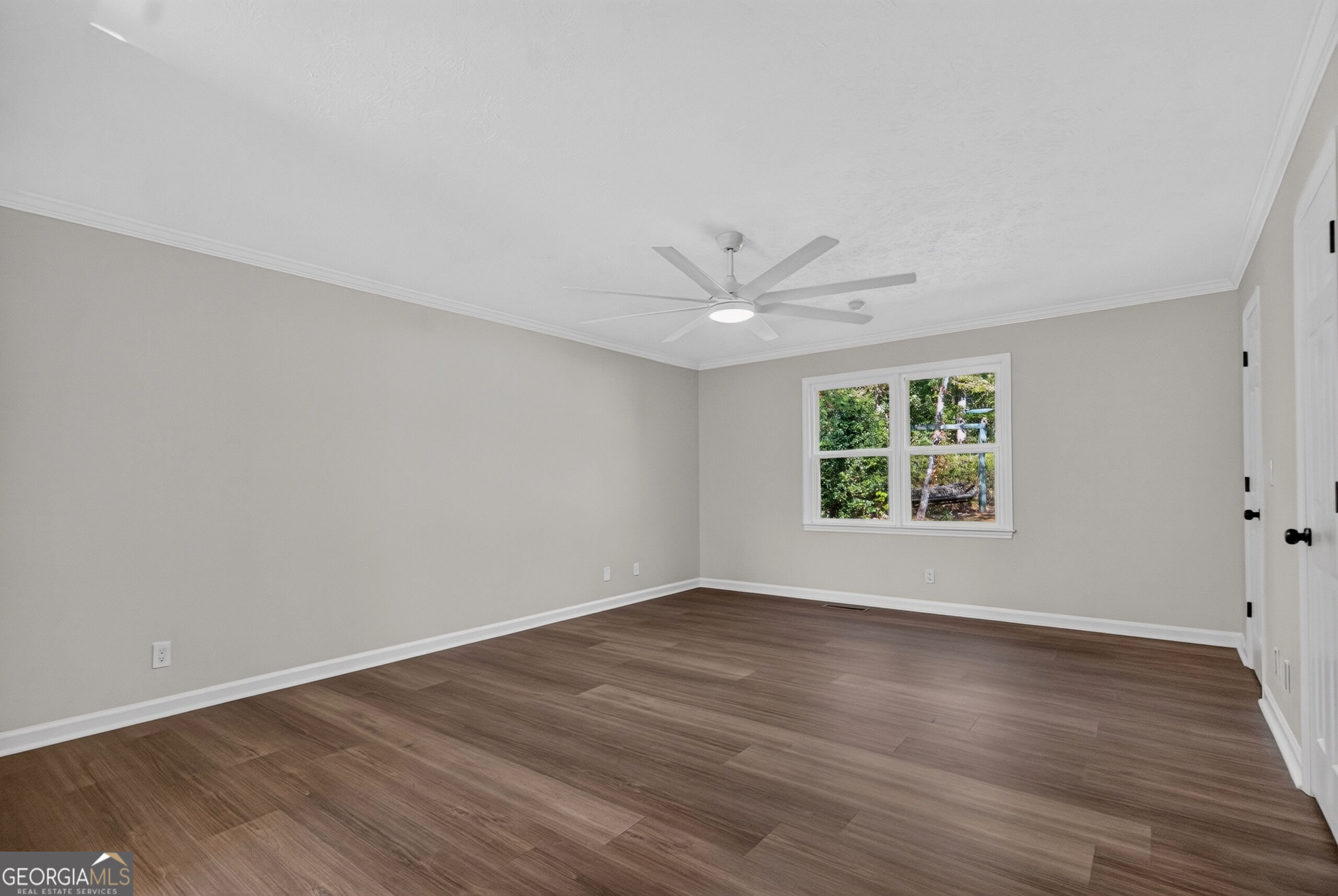 406 Ashford Circle Property Photo 21