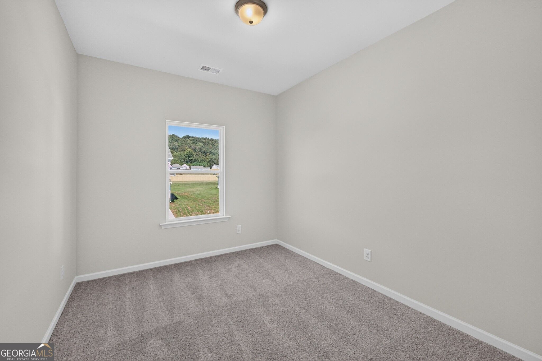 5040 Cecelia Drive Property Photo 25