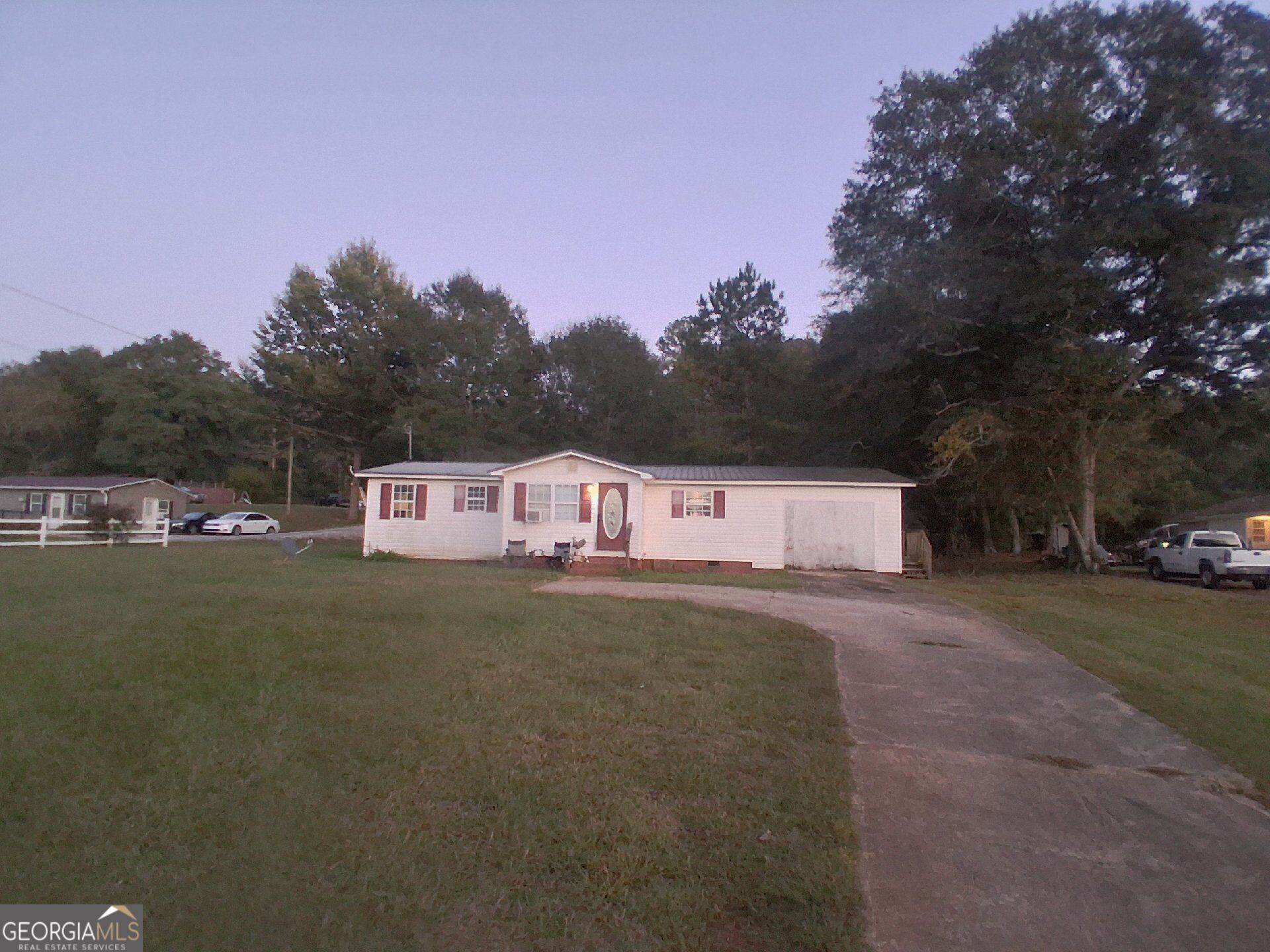 1958 S 100 Highway Property Photo 1