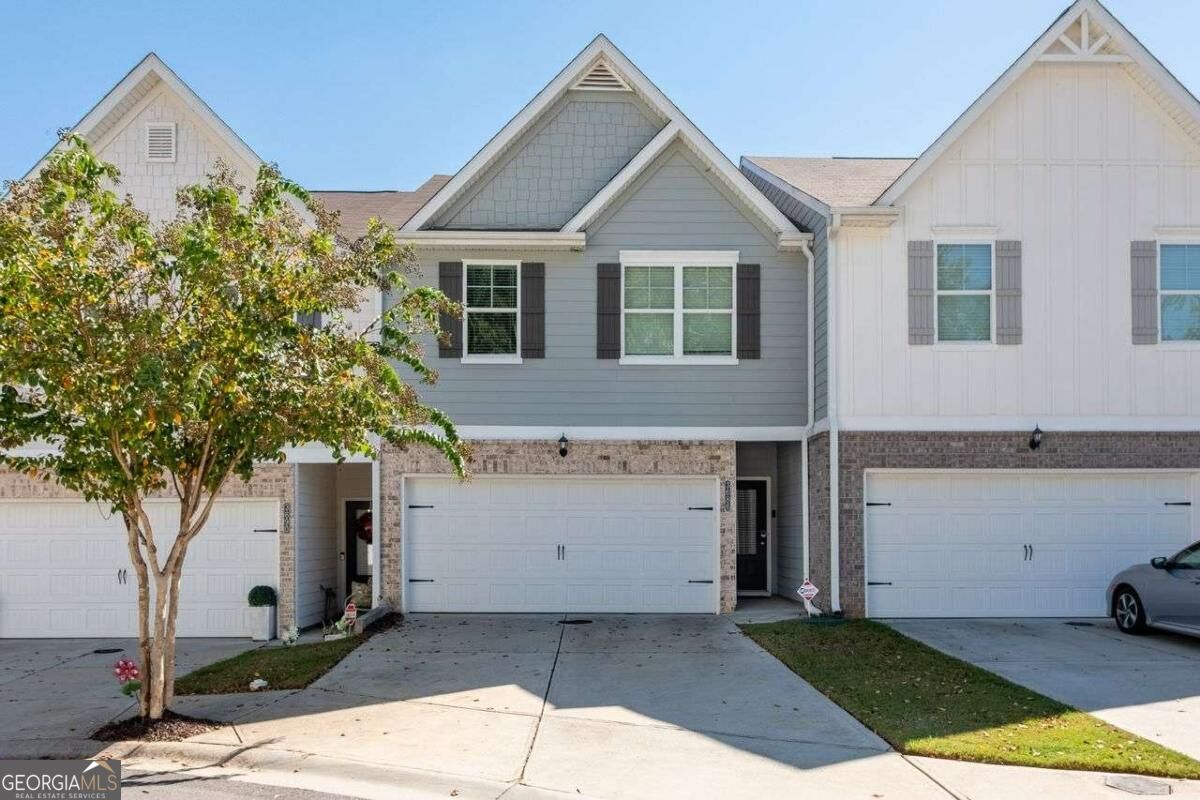 3686 Abbey Way Property Photo 1