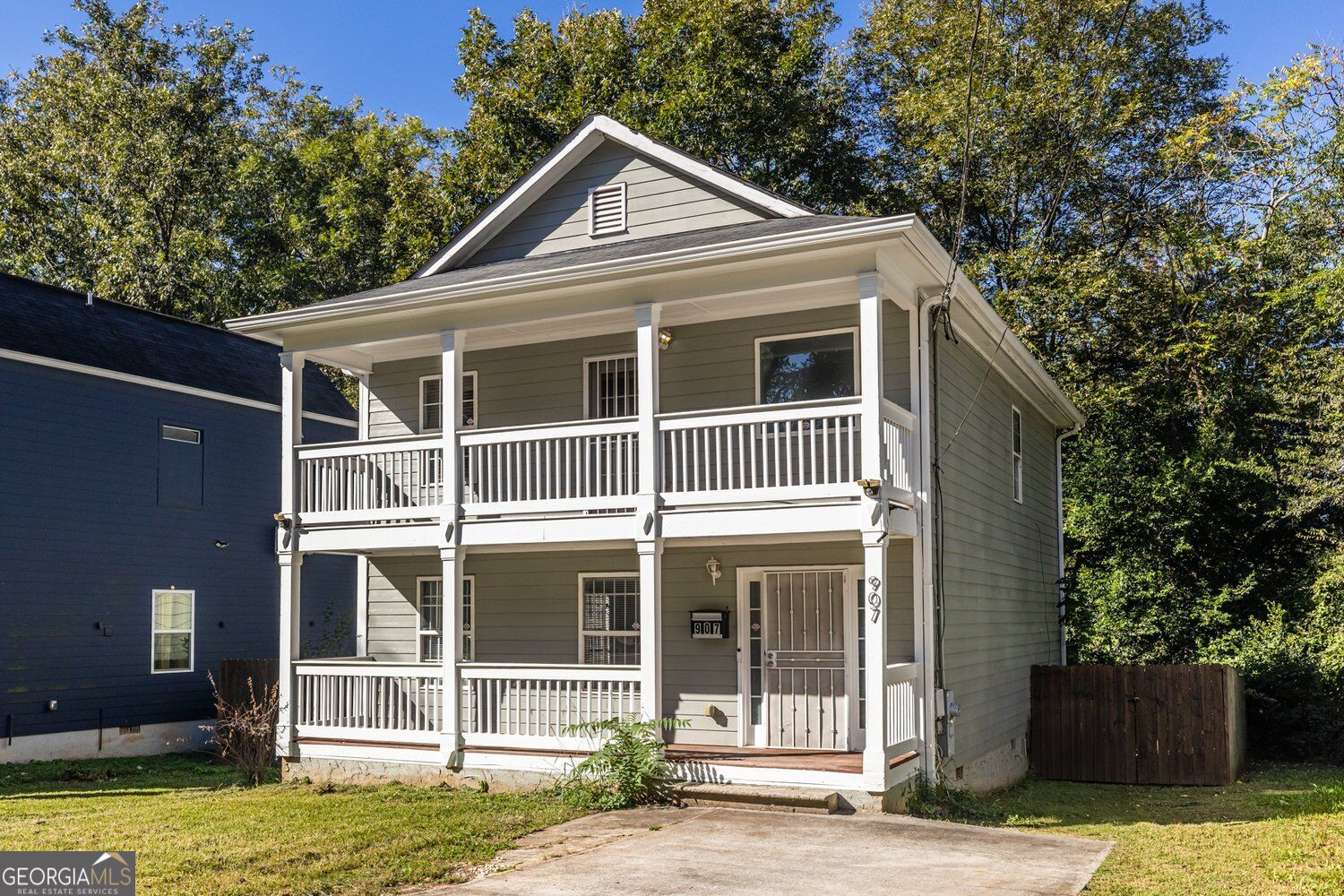 907 Ira Street Sw Property Photo 1